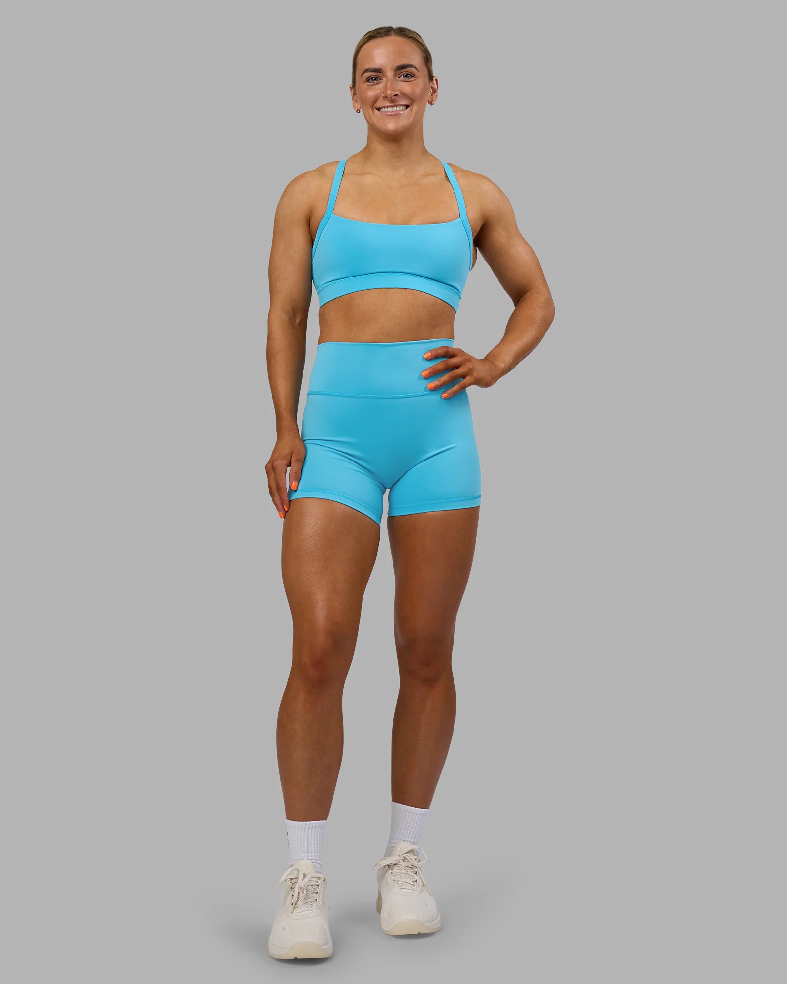 6795-momentum-sports-bra-blue-atoll-5.webp Momentum Sports Bra - Blue Atoll