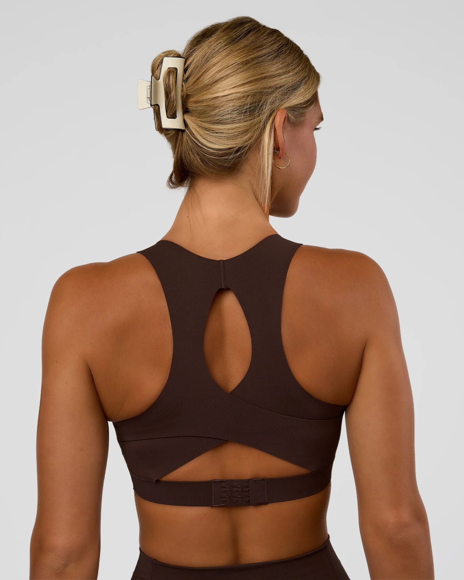 6884-fusion-sports-bra-2.0-hot-chocolate-2.webp Fusion Sports Bra 2.0 - Hot Chocolate