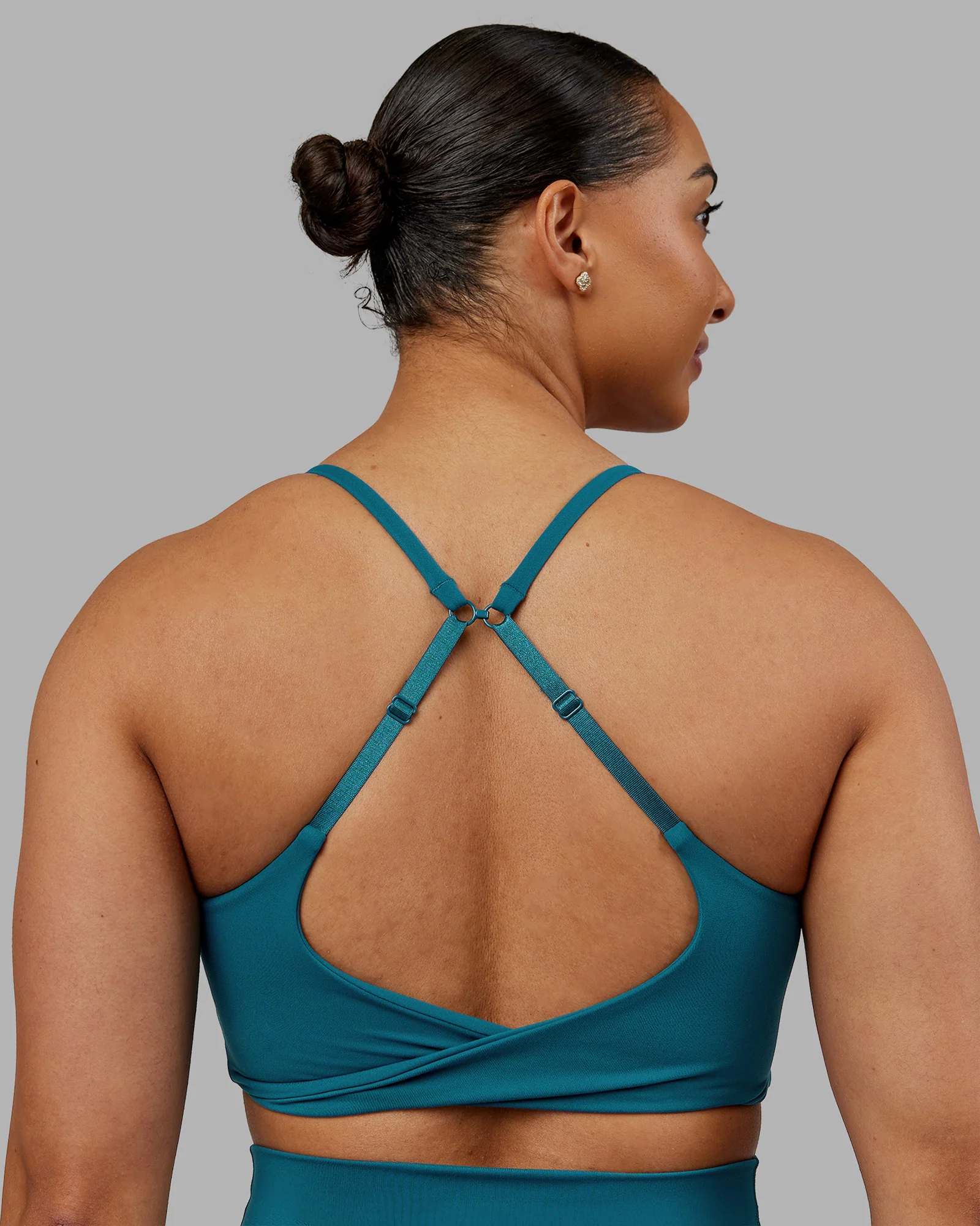 7019-twist-sports-bra-blue-coral-2.webp Twist Sports Bra - Blue Coral