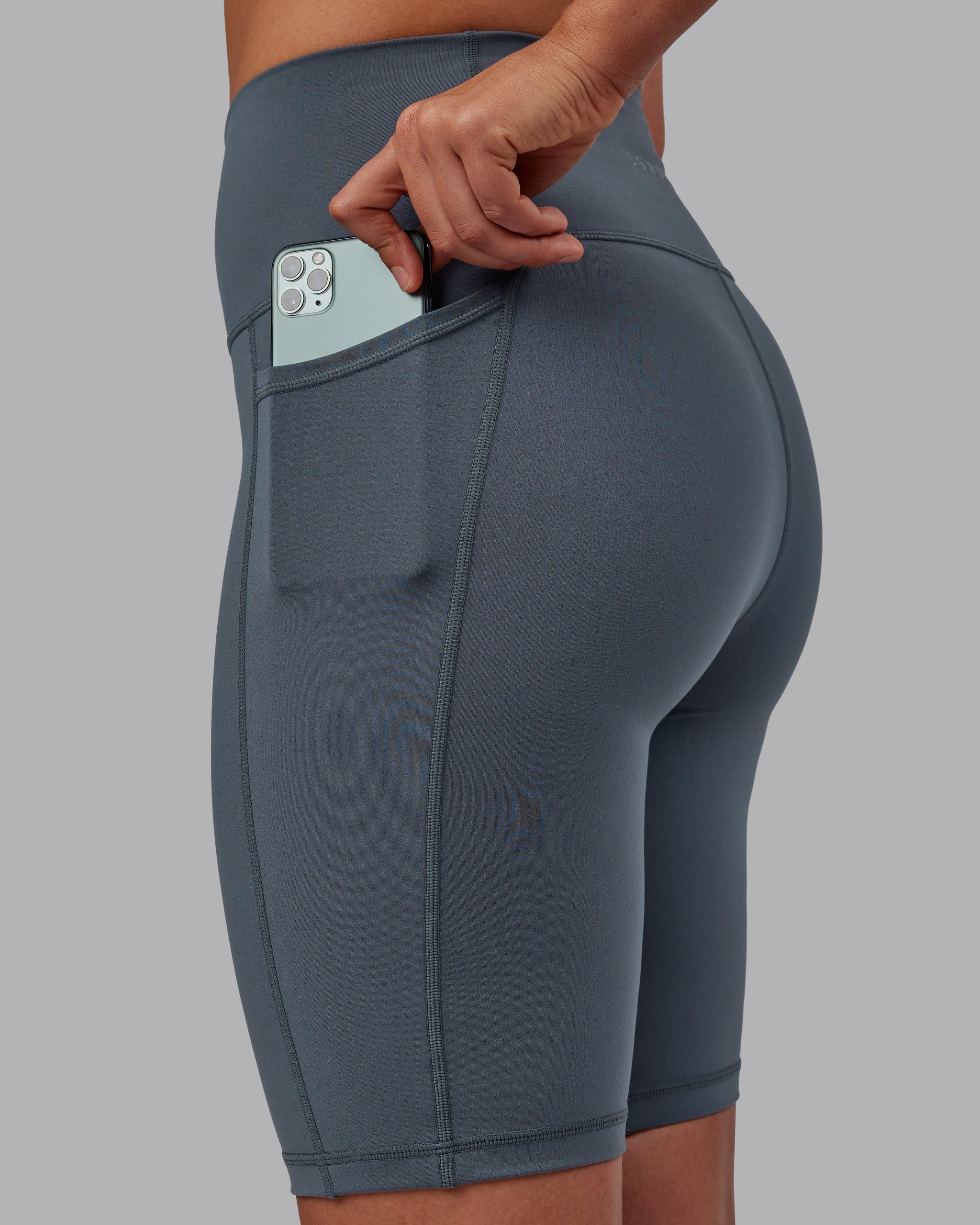 Fusion Ultra High-Rise 9" Short Pockets - Turbulence