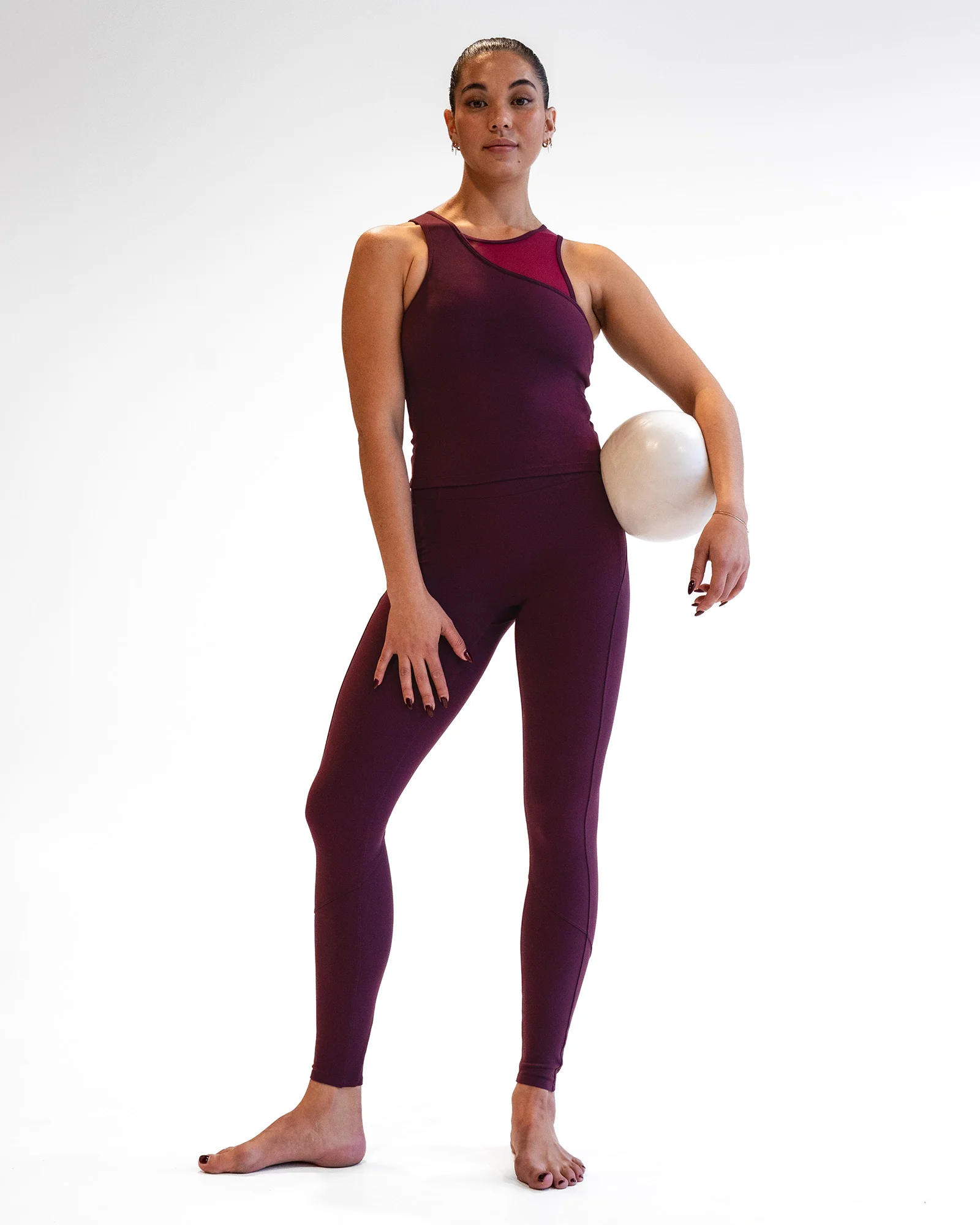 7064-motion-mesh-shelf-bra-tank-cherry-lacquer-plum-berry-6.webp Motion Mesh Shelf Bra Tank - Cherry Lacquer/Plum Berry