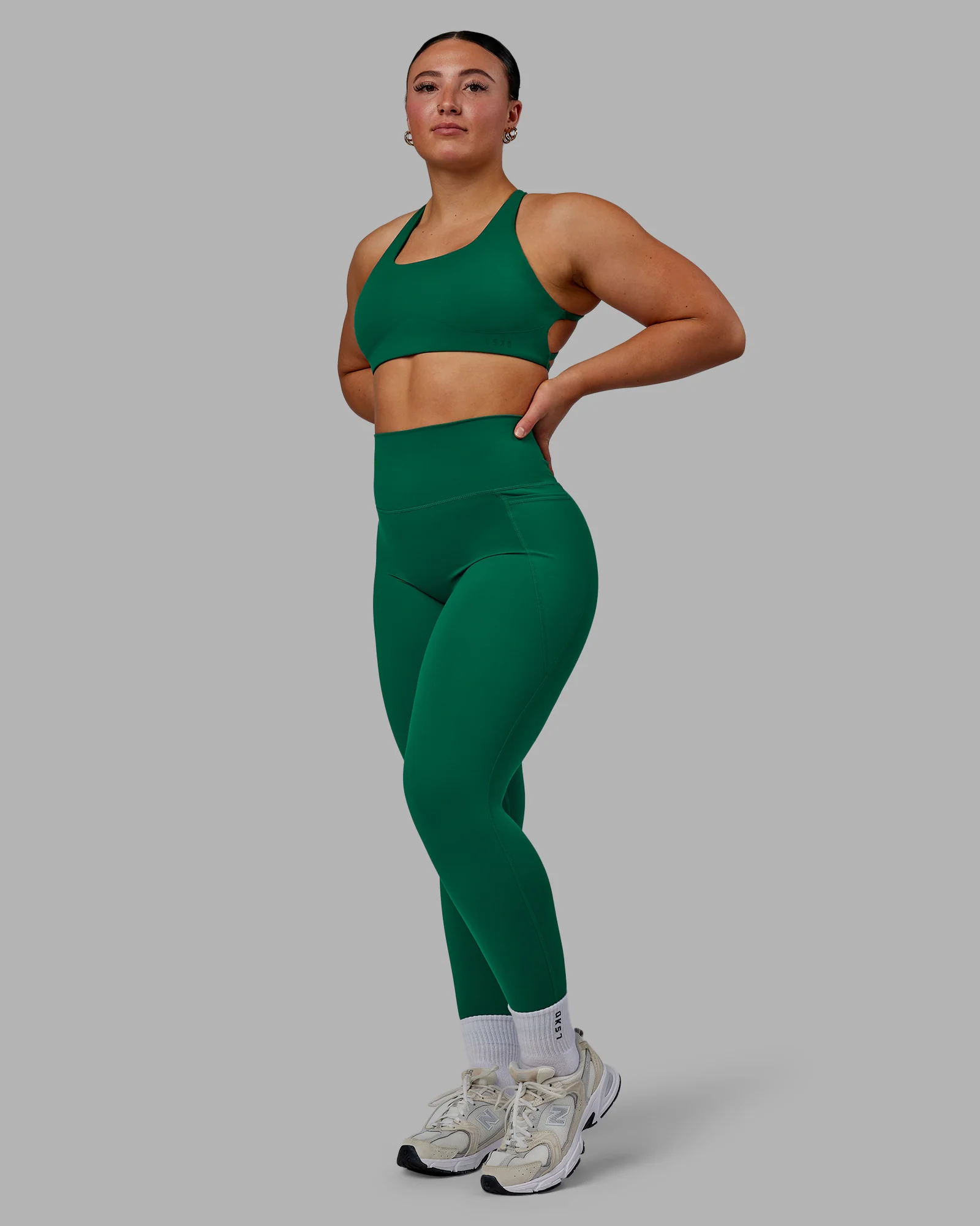 7099-aspire-sports-bra-malachite-3.webp Aspire Sports Bra - Malachite