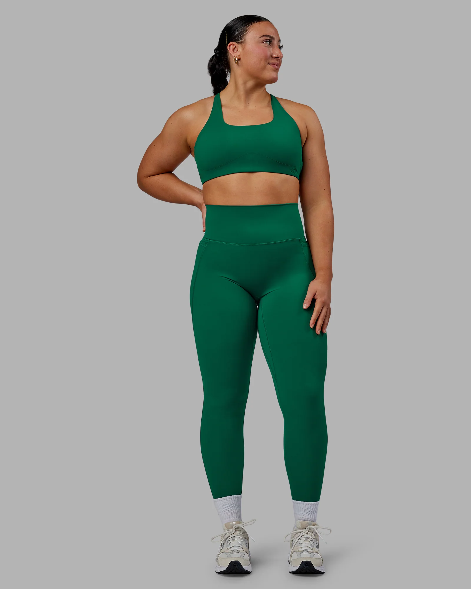 7099-aspire-sports-bra-malachite-6.webp Aspire Sports Bra - Malachite