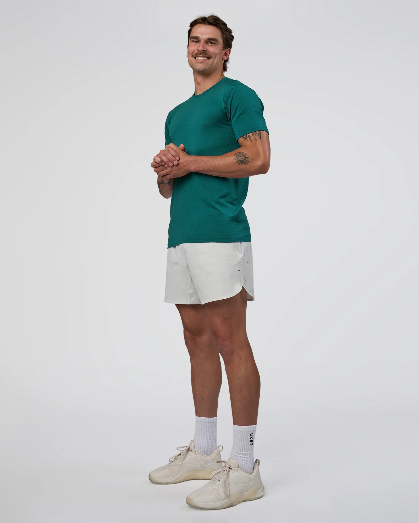 7152-aeroflx-seamless-set-in-tee-teal-teal-2.webp AeroFLX+ Seamless Set In Tee - Teal/Teal