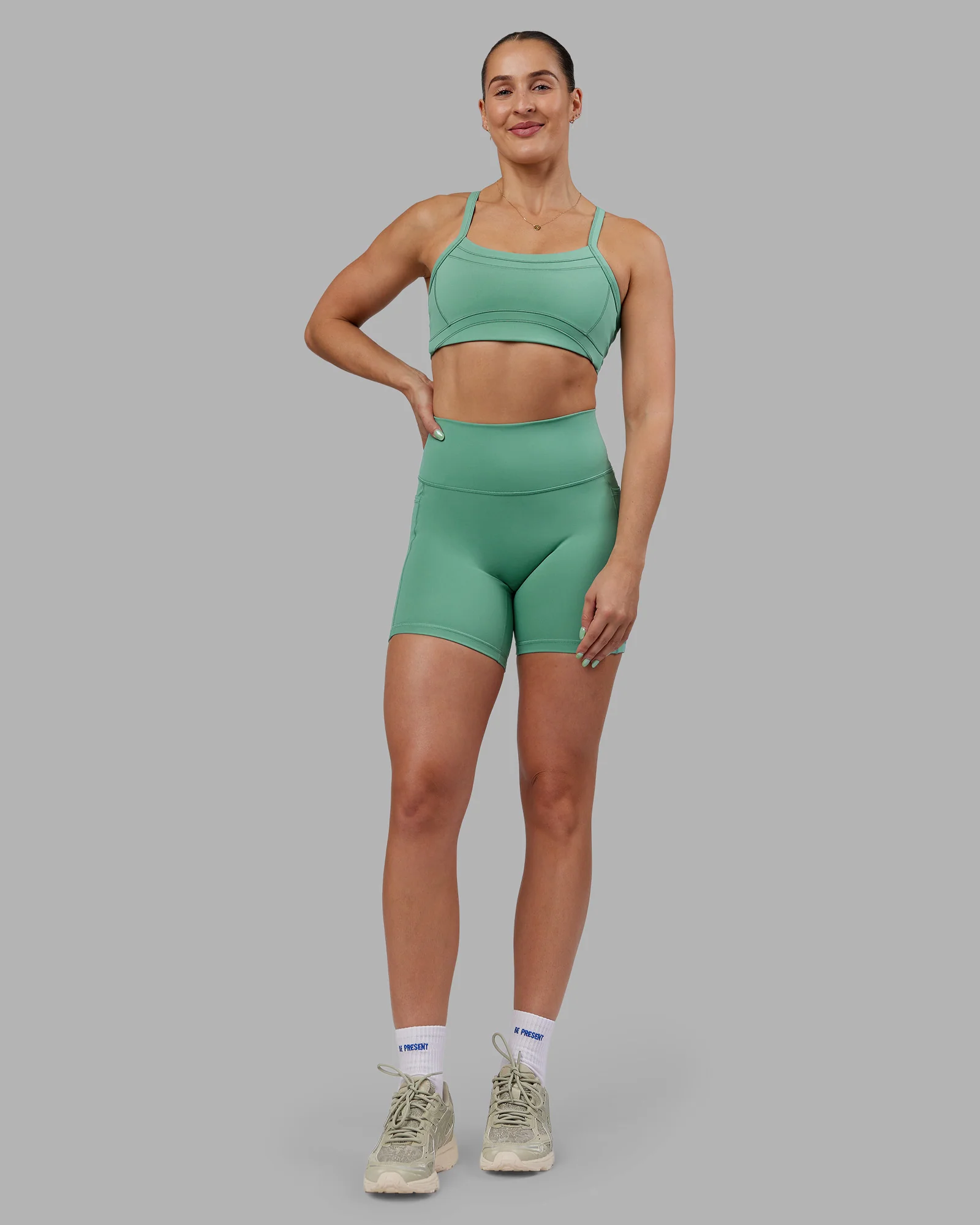 7160-abs-ignite-sports-bra-matcha-green-8.webp Abs Ignite Sports Bra - Matcha Green