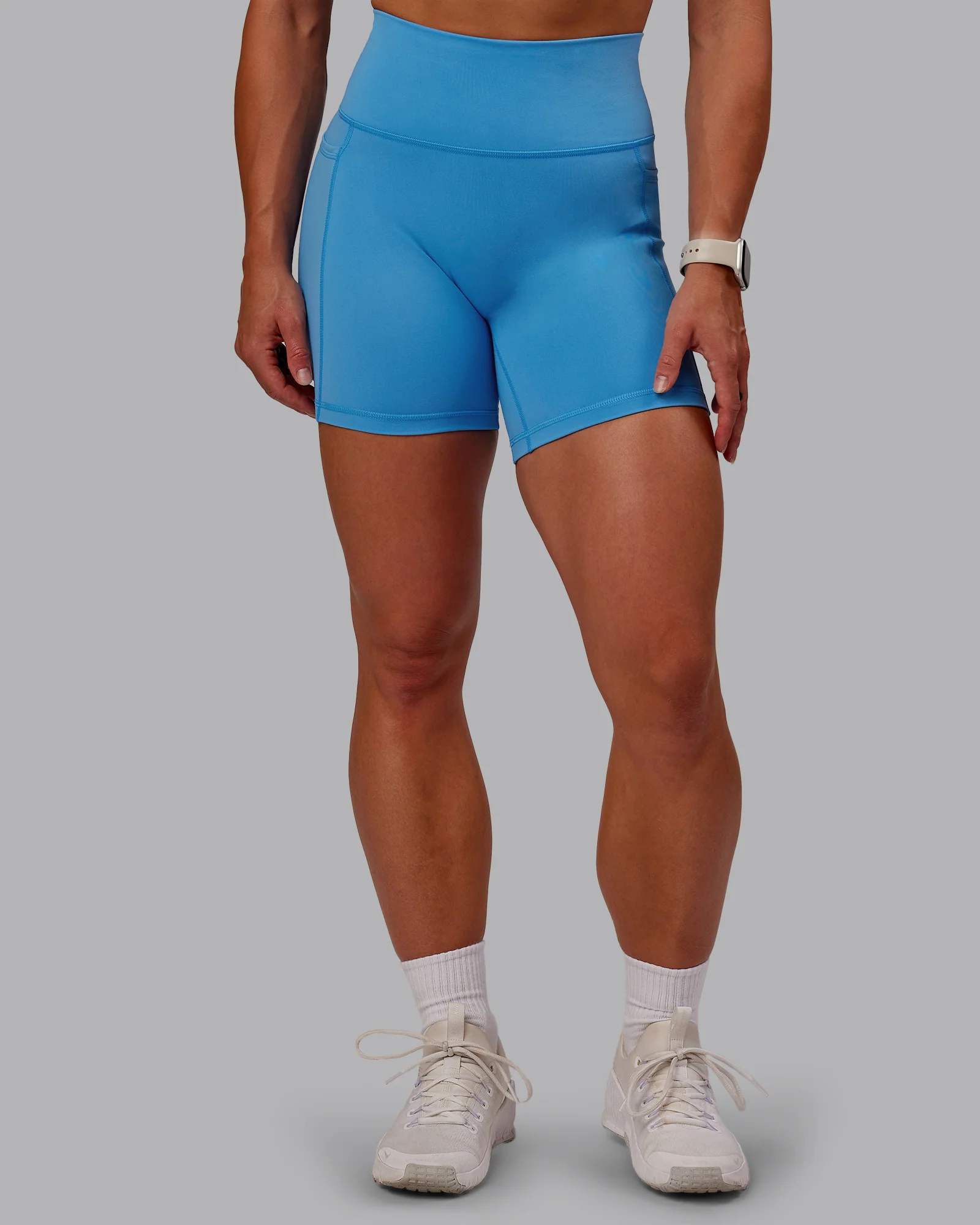 Fusion Ultra High-Rise 6" Short Pockets - Azure Blue
