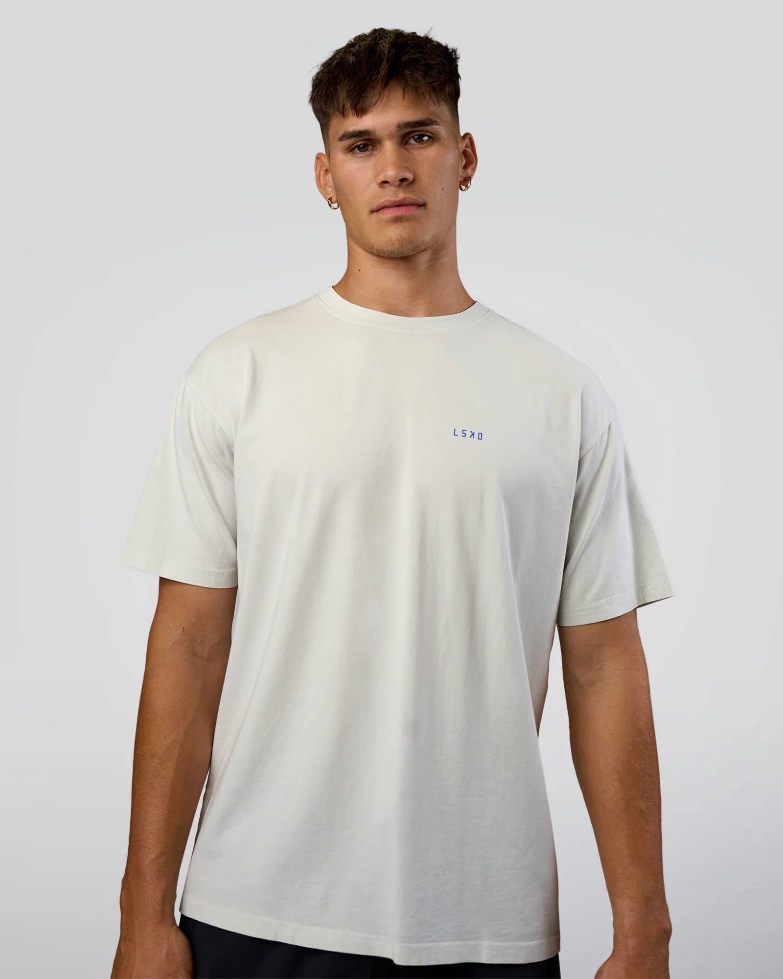 7178-we-love-this-flxcotton-oversized-tee-digital-mist-washed-electric-indigo-3.webp We Love This FLXCotton Oversized Tee - Digital Mist Washed-Electric Indigo