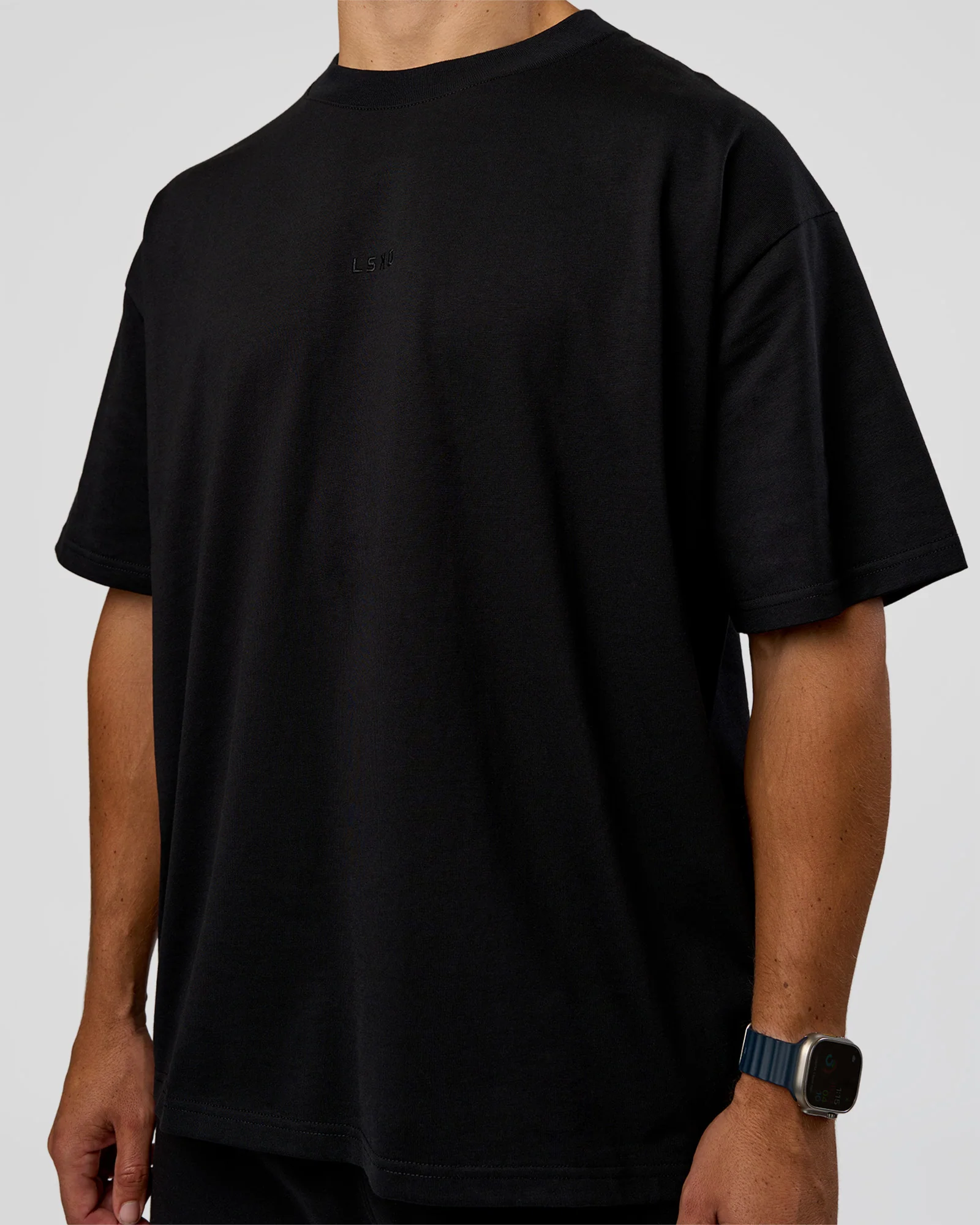 7196-mvp-2.0-oversized-tee-black-10.webp MVP 2.0 Oversized Tee - Black