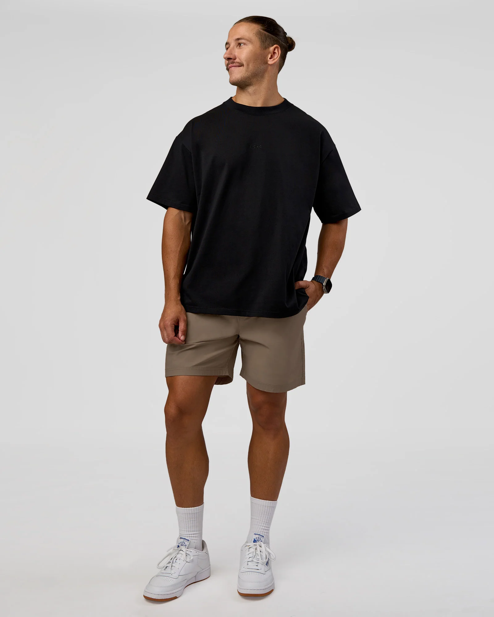 7196-mvp-2.0-oversized-tee-black-3.webp MVP 2.0 Oversized Tee - Black