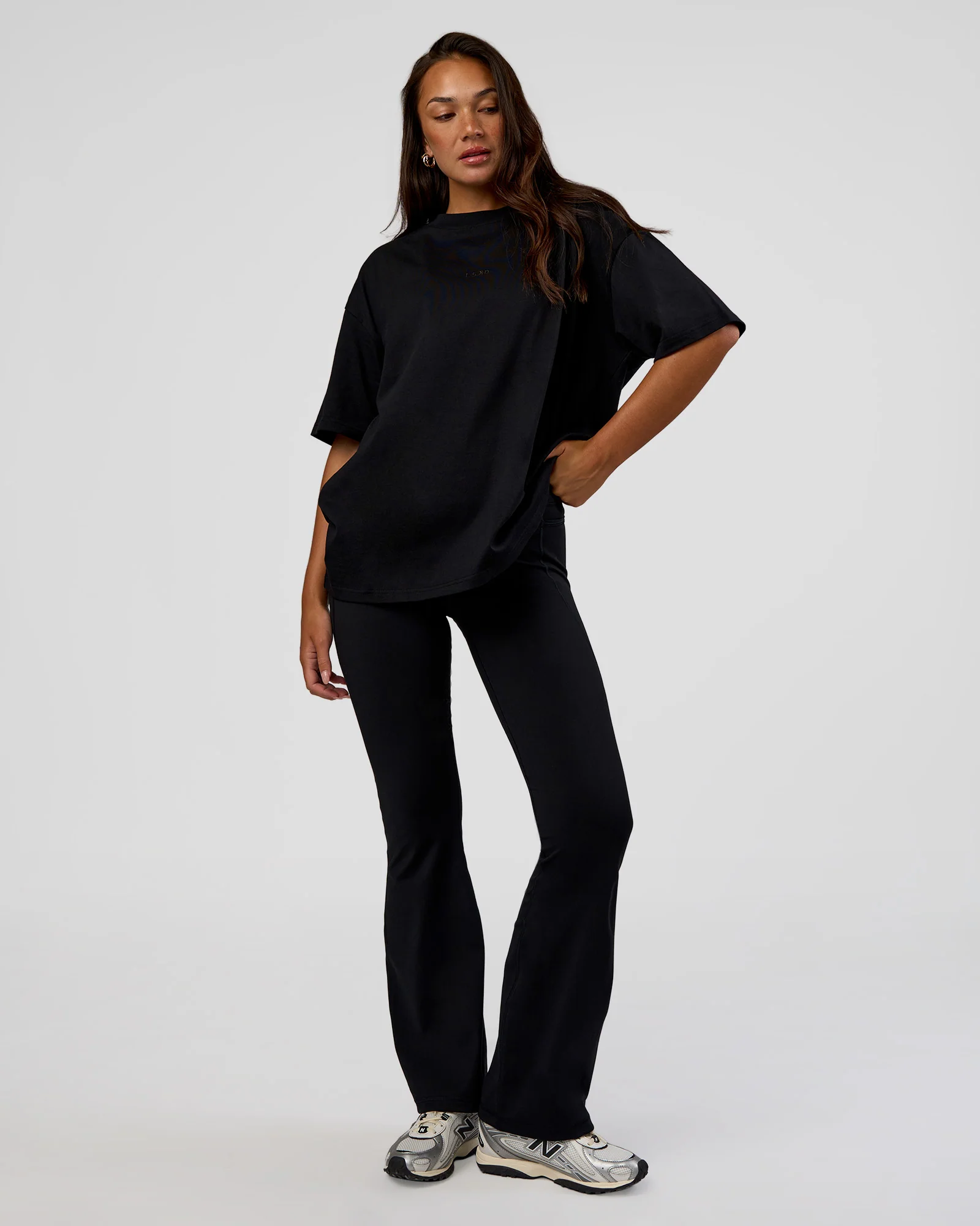 7196-mvp-2.0-oversized-tee-black-5.webp MVP 2.0 Oversized Tee - Black