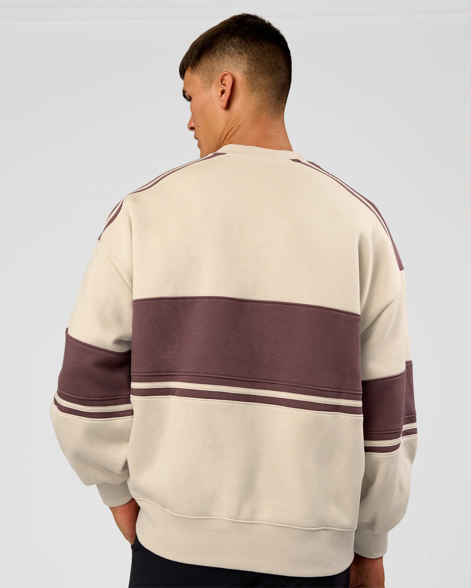 72-a-team-sweater-oversize-shale-beige-cocoa-powder-4.webp A-Team Sweater Oversize - Shale Beige-Cocoa Powder