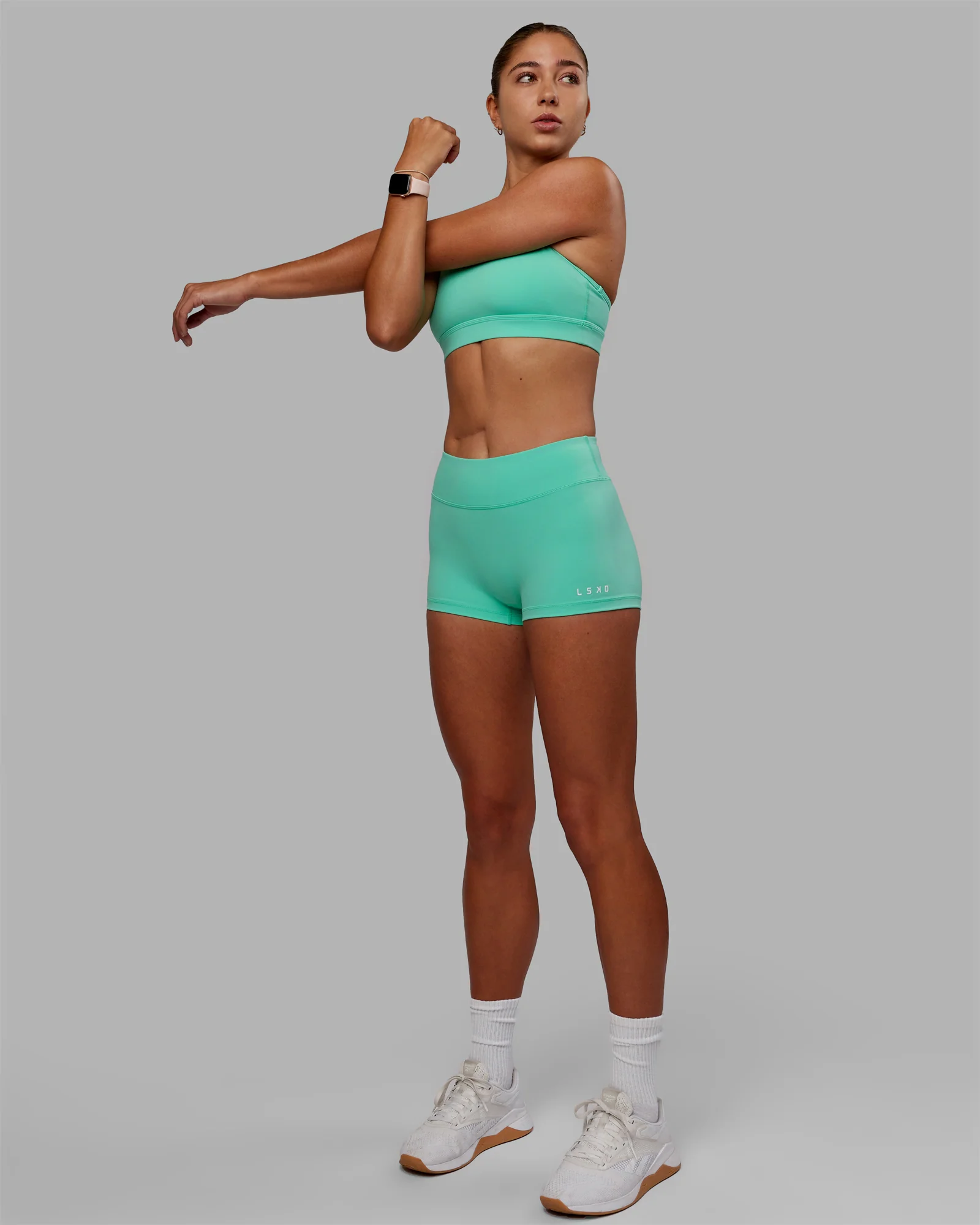 7214-lift-high-neck-sports-bra-cockatoo-8.webp Lift High Neck Sports Bra - Cockatoo