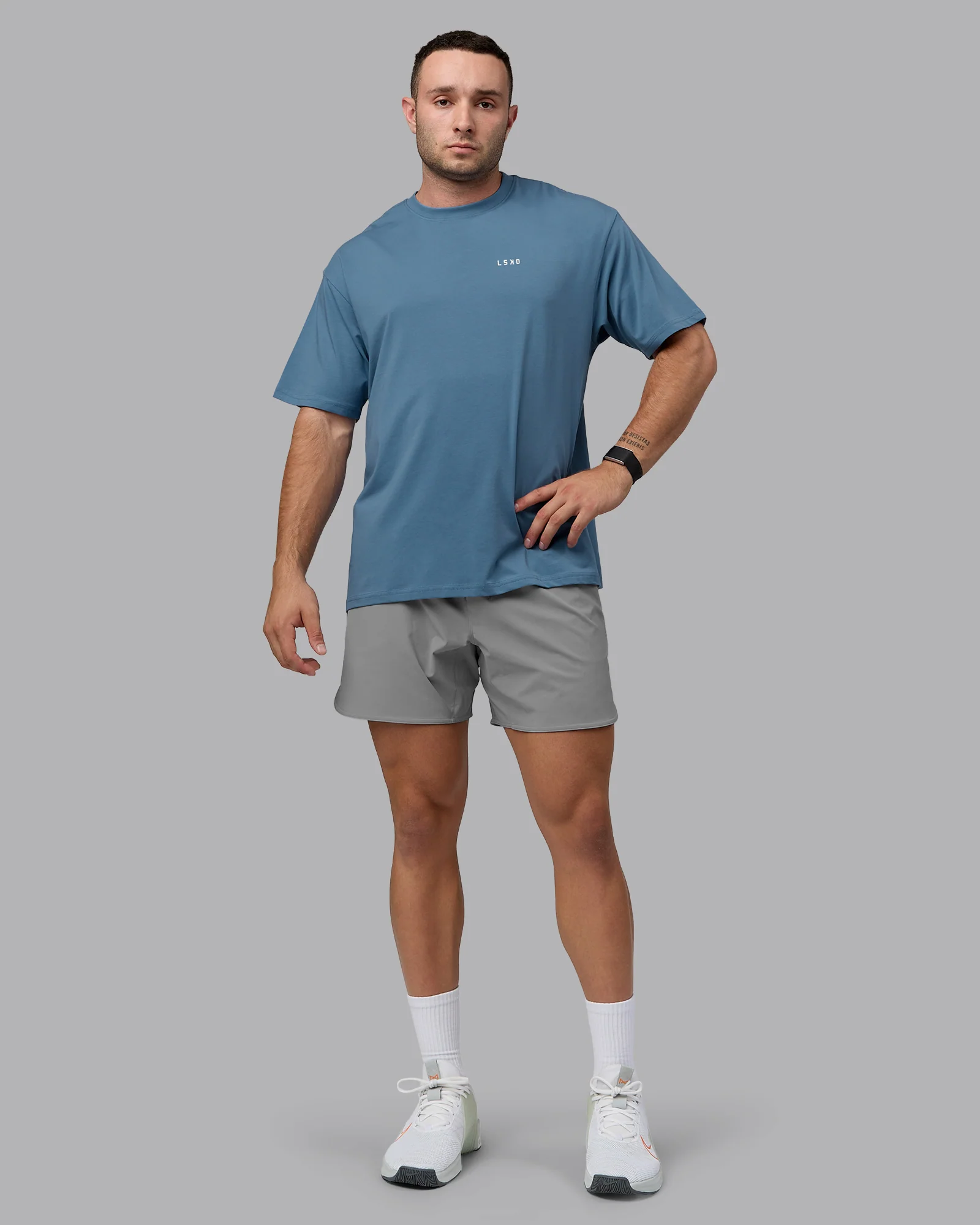 7223-move-fast-value-series-flxcotton-oversized-tee-elemental-blue-off-white-10.webp Move Fast Value Series FLXCotton Oversized Tee - Elemental Blue-Off White