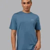 7223-move-fast-value-series-flxcotton-oversized-tee-elemental-blue-off-white-3.webp Move Fast Value Series FLXCotton Oversized Tee - Elemental Blue-Off White