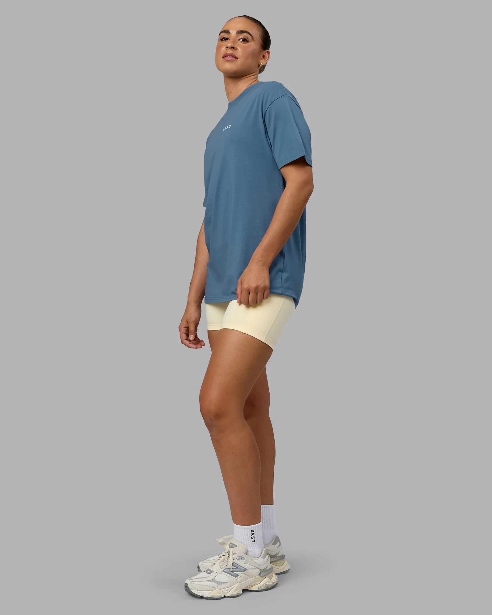 7223-move-fast-value-series-flxcotton-oversized-tee-elemental-blue-off-white-5.webp Move Fast Value Series FLXCotton Oversized Tee - Elemental Blue-Off White