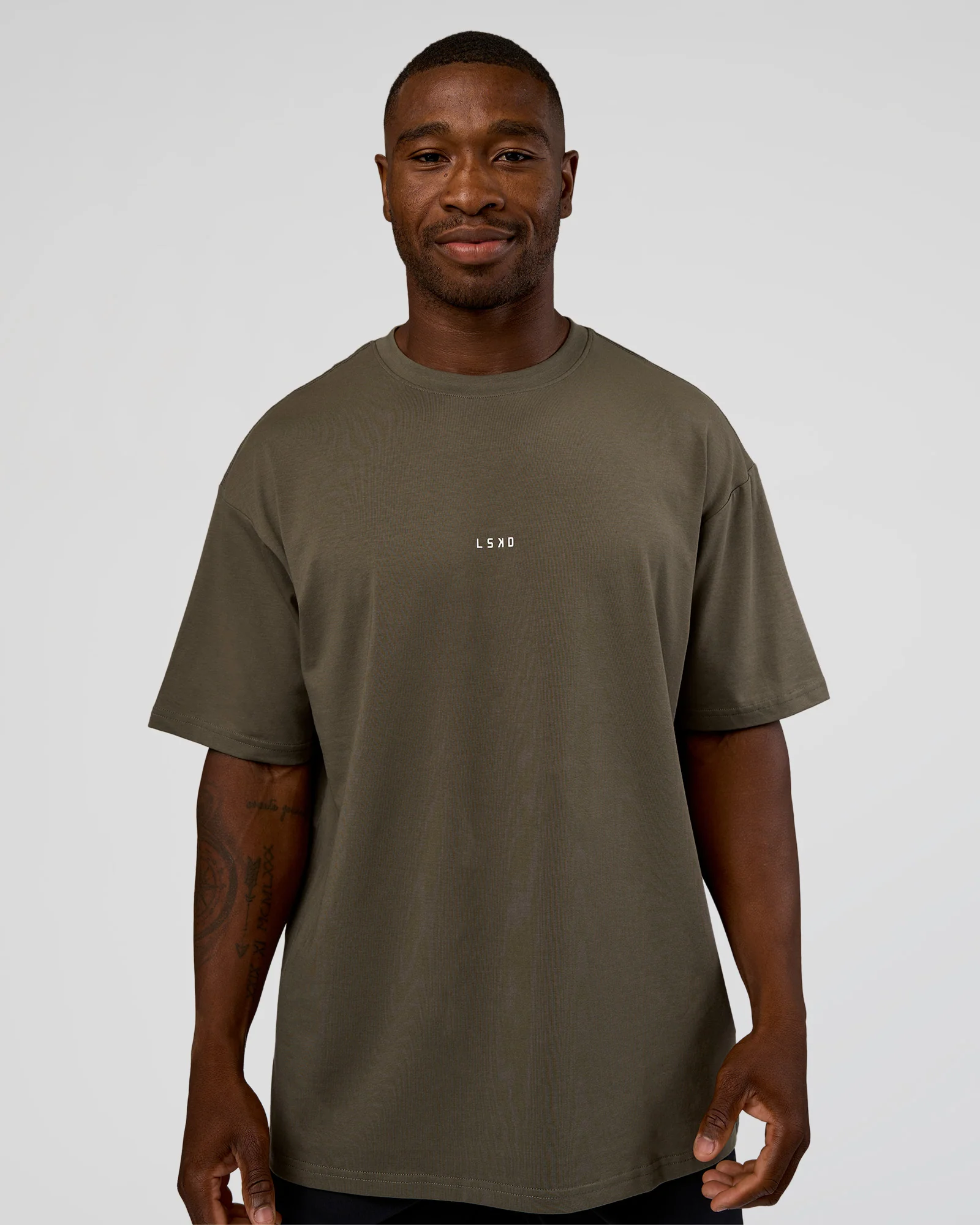 7268-abstract-haze-flxcotton-tee-walnut-grey-white-6.webp Abstract Haze FLXCotton Tee - Walnut Grey-White