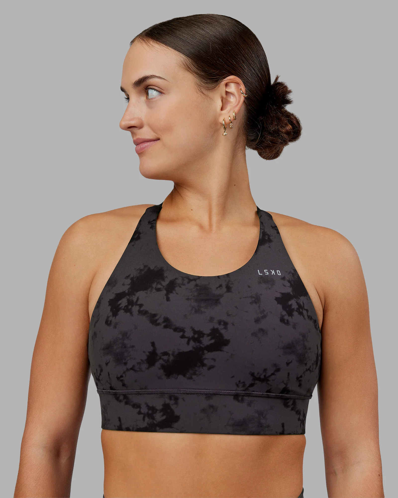 7295-accelerate-split-strap-sports-bra-black-tie-dye-1.webp Accelerate Split Strap Sports Bra - Black Tie Dye