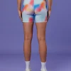 7304-fusion-ultra-high-rise-6-short-pockets-rainbow-shade-4.webp Fusion Ultra High-Rise 6" Short Pockets - Rainbow Shade