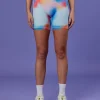7304-fusion-ultra-high-rise-6-short-pockets-rainbow-shade-8.webp Fusion Ultra High-Rise 6" Short Pockets - Rainbow Shade