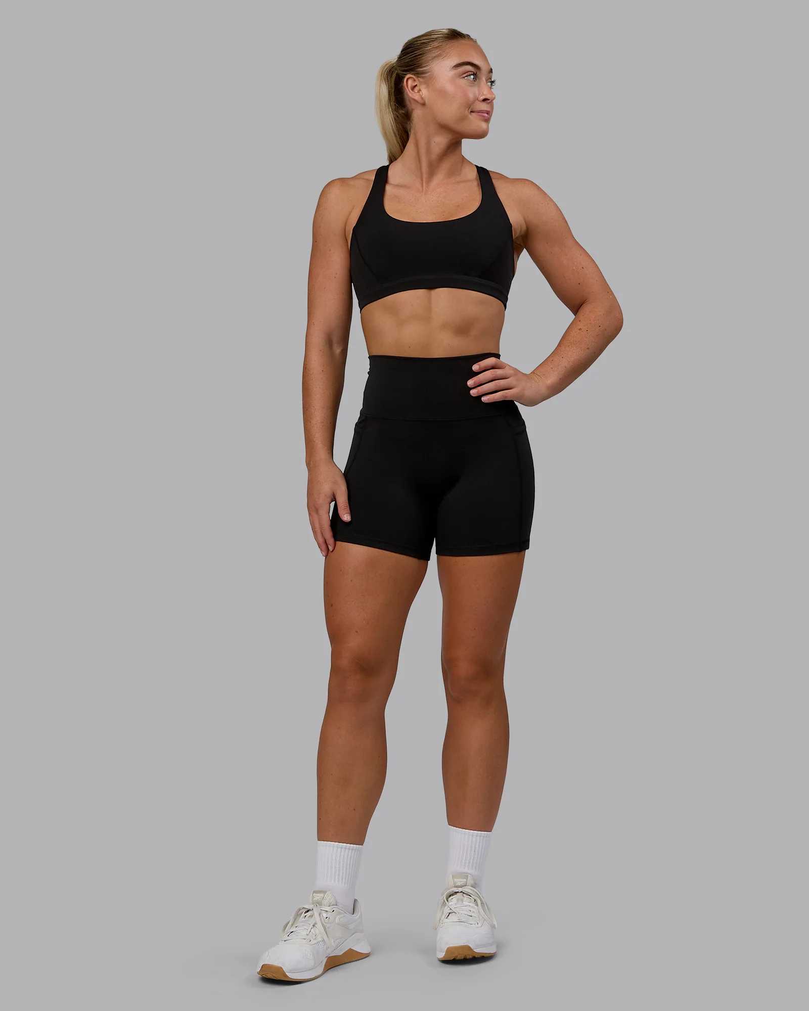 7331-precision-sports-bra-black-5.webp Precision Sports Bra - Black