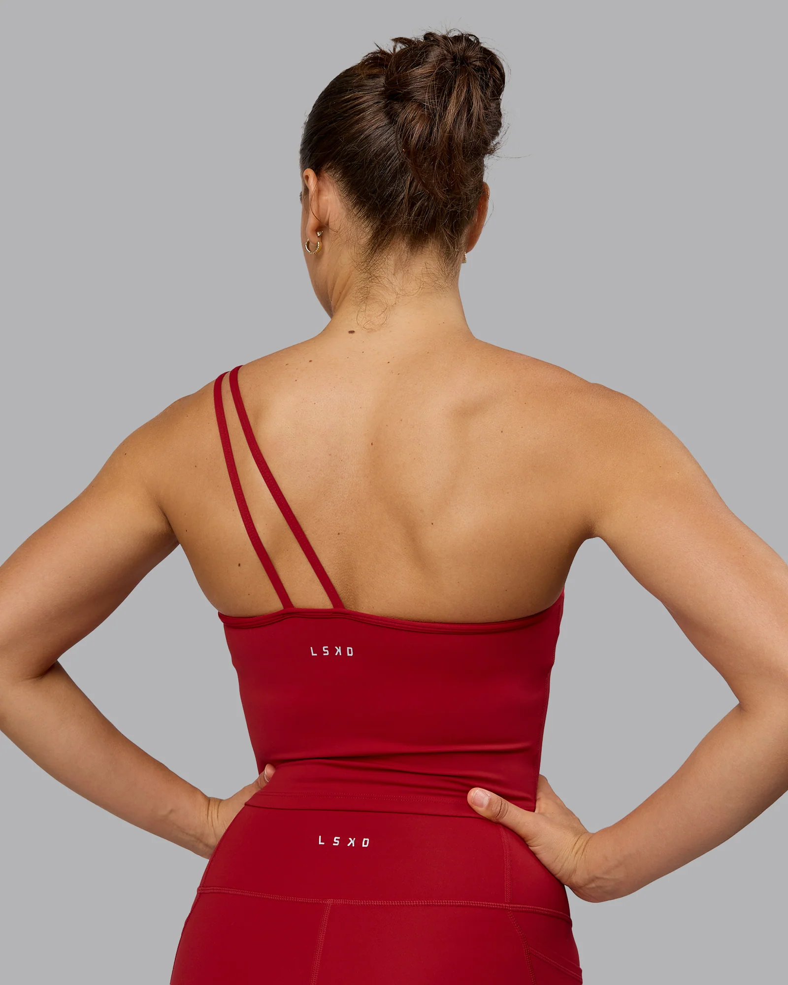 7340-vivid-skimmer-shelf-bra-tank-cherry-red-3.webp Vivid Skimmer Shelf Bra Tank - Cherry Red