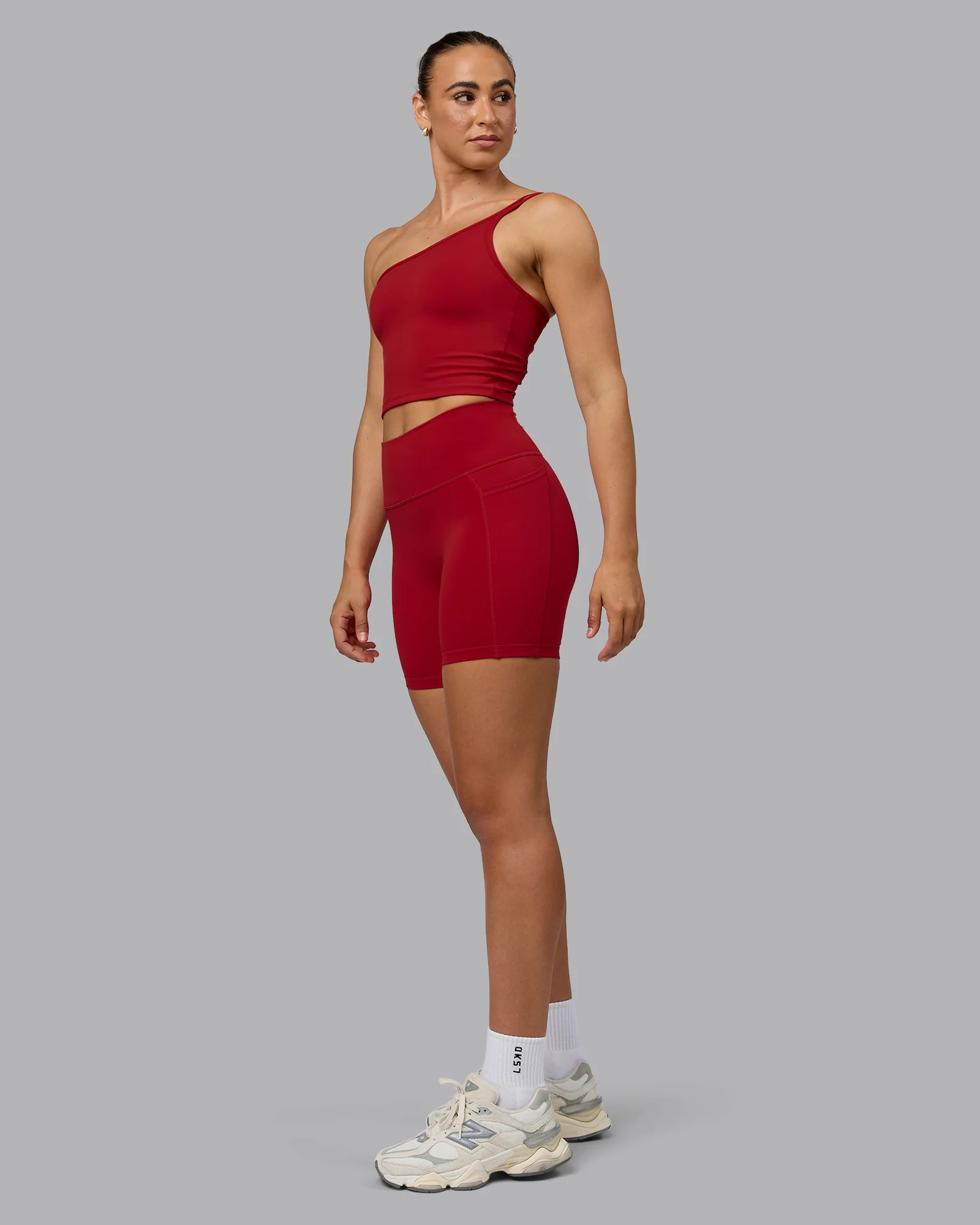 7340-vivid-skimmer-shelf-bra-tank-cherry-red-4.webp Vivid Skimmer Shelf Bra Tank - Cherry Red