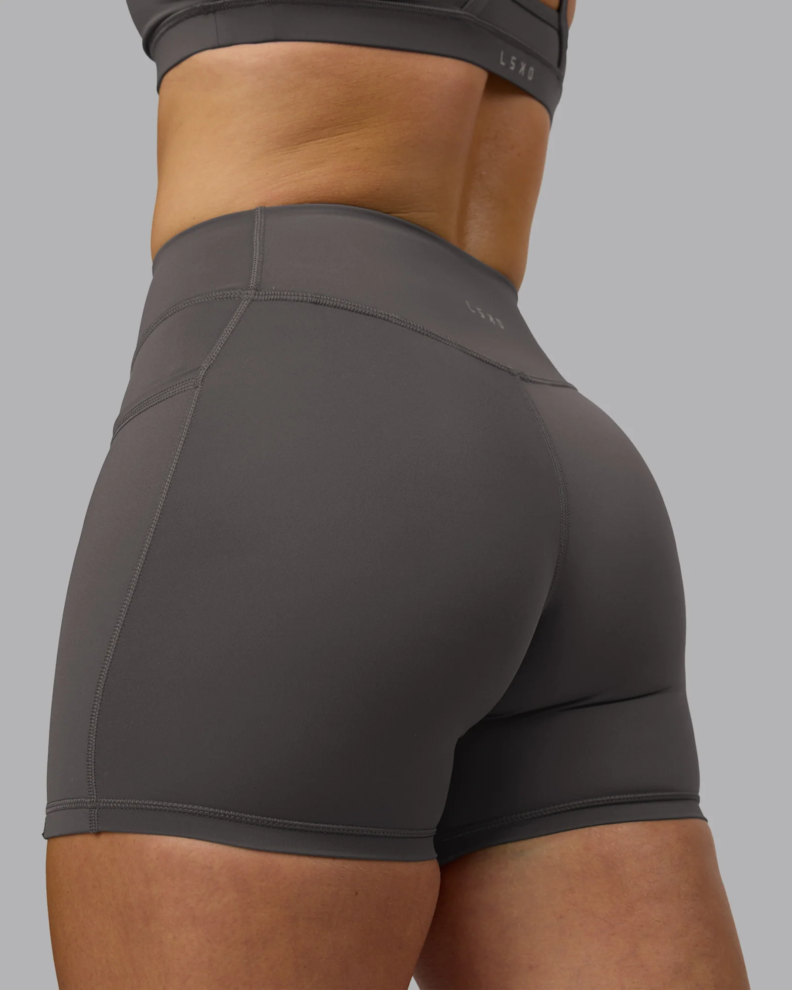 7385-elite-high-rise-4-short-pockets-dark-storm-9.webp Elite High-Rise 4" Short Pockets - Dark Storm
