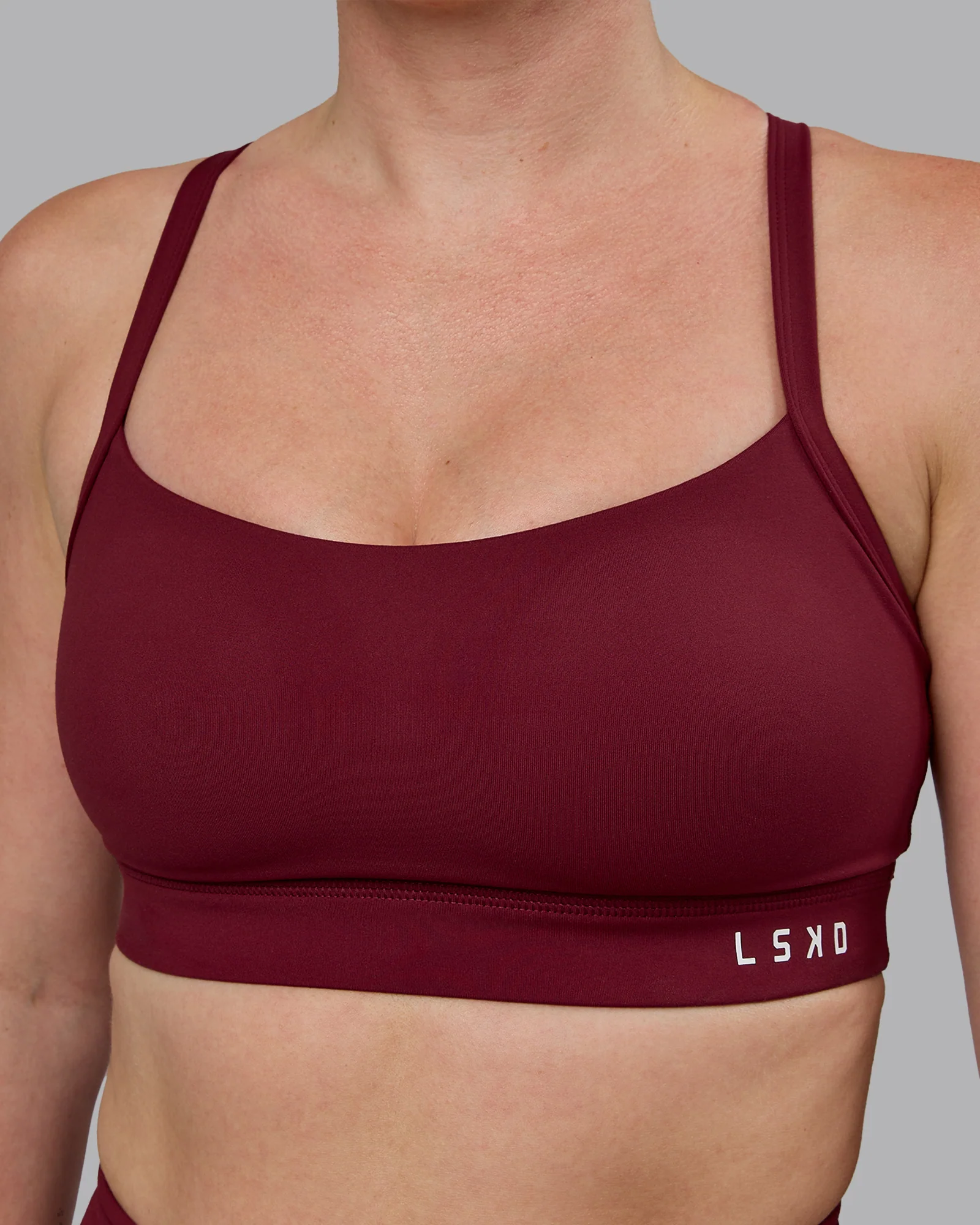 Momentum Sports Bra D/DD/E - Cordovan