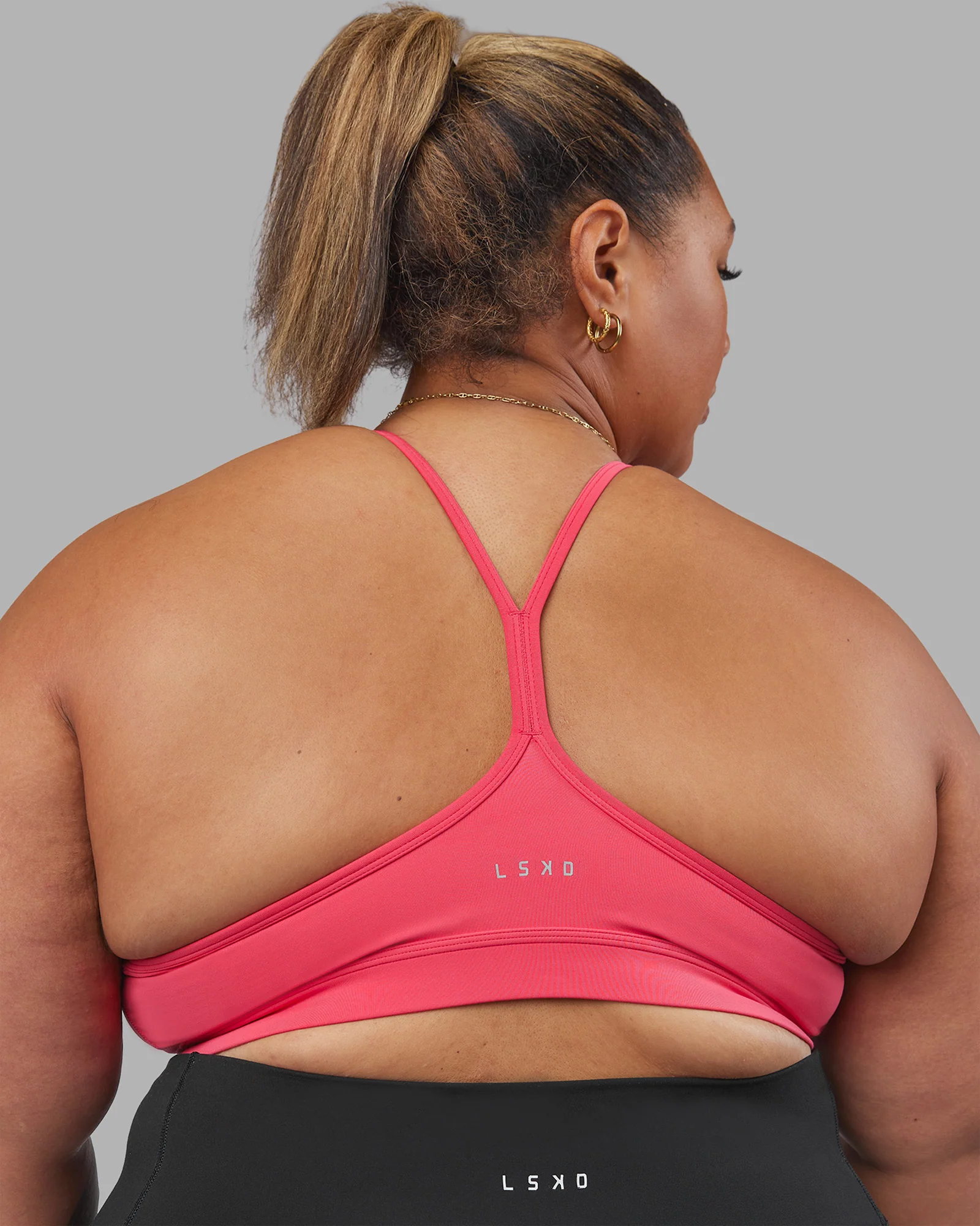 7457-be-bold-sports-bra-bright-raspberry-7.webp Be Bold Sports Bra - Bright Raspberry