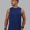 7493-aeroflx-seamless-muscle-tank-midnight-blue-midnight-blue-1.webp AeroFLX+ Seamless Muscle Tank - Midnight Blue/Midnight Blue
