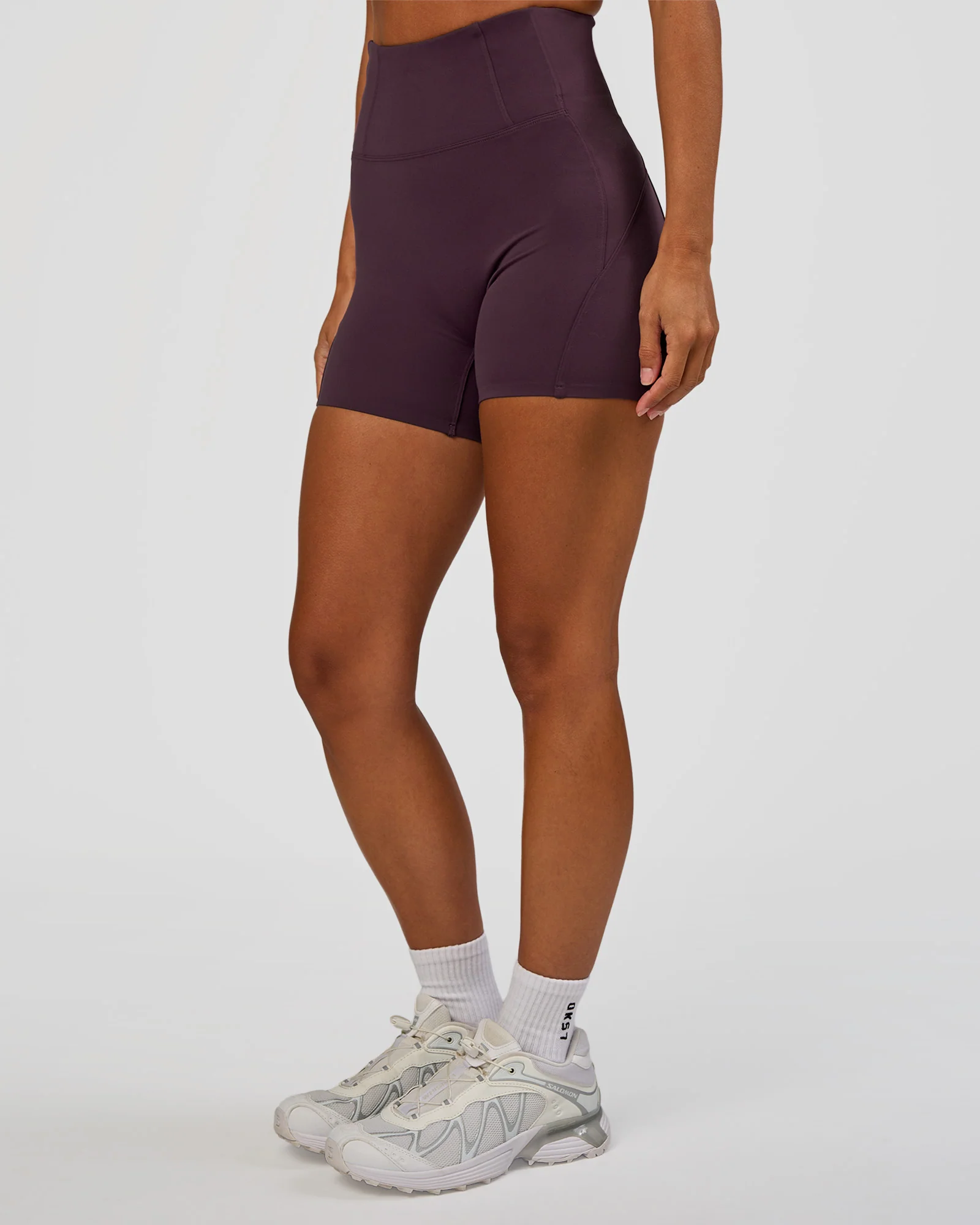 7537-progression-ultra-high-rise-4-short-midnight-plum-1.webp Progression Ultra High-Rise 4" Short - Midnight Plum