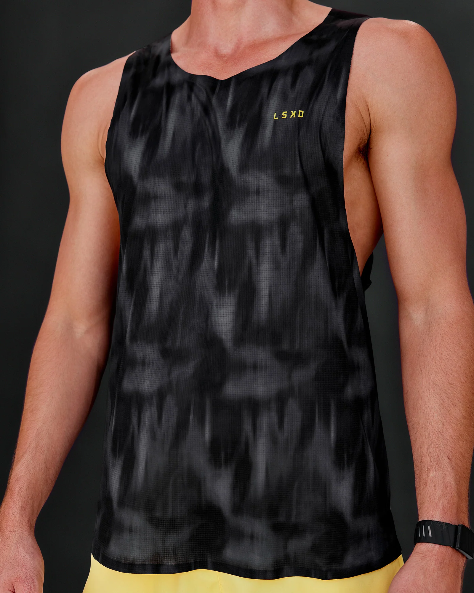 7582-race-day-tank-lunar-glow-yellow-fizz-1.webp Race Day Tank - Lunar Glow-Yellow Fizz