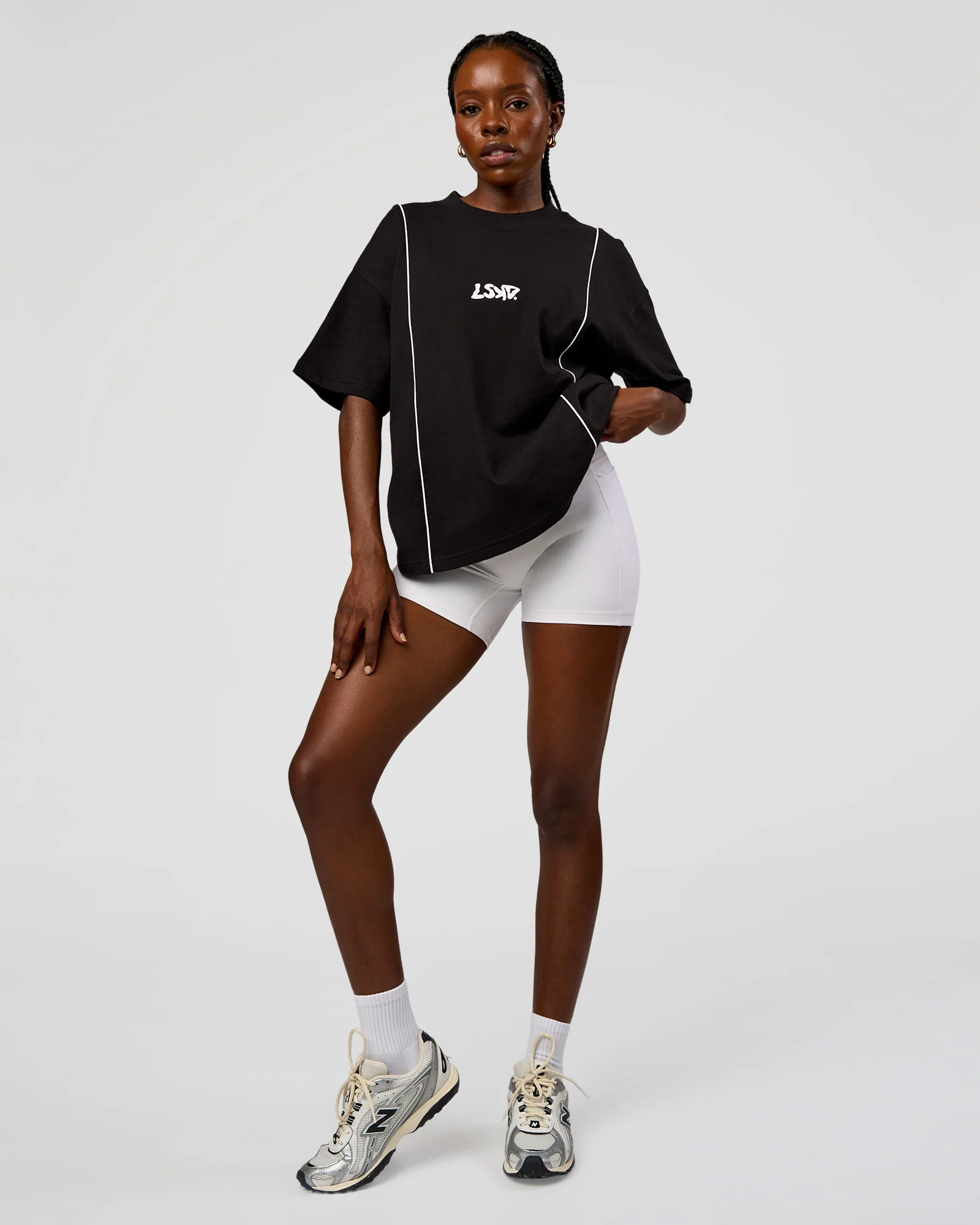 7663-black-white-2xs-black-white-2xs-variation-5.webp Axis Heavyweight Oversized Boxed Tee - Black-White
