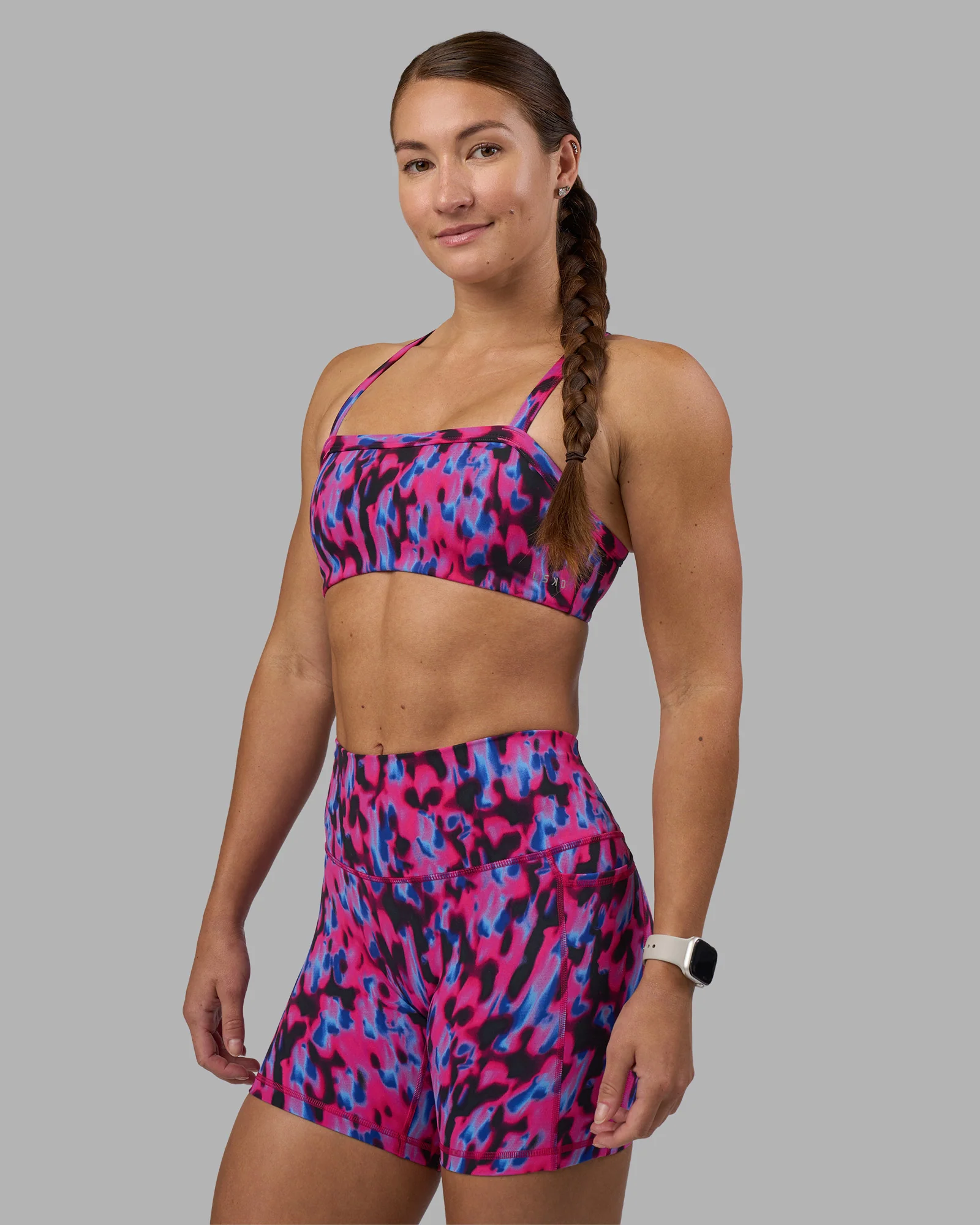 7697-inspired-sports-bra-pink-luminous-8.webp Inspired Sports Bra - Pink Luminous