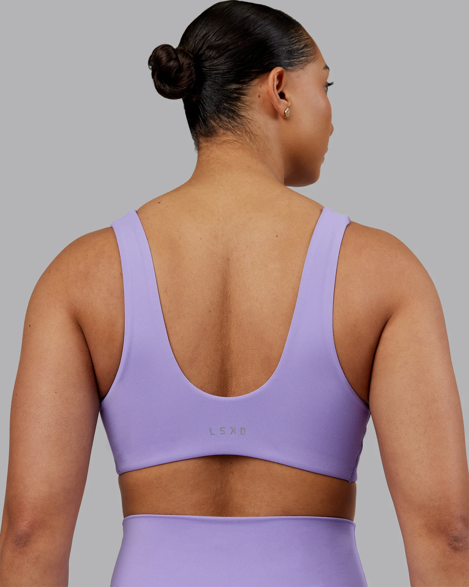7724-reform-sports-bra-violet-ray-2.webp Reform Sports Bra - Violet Ray