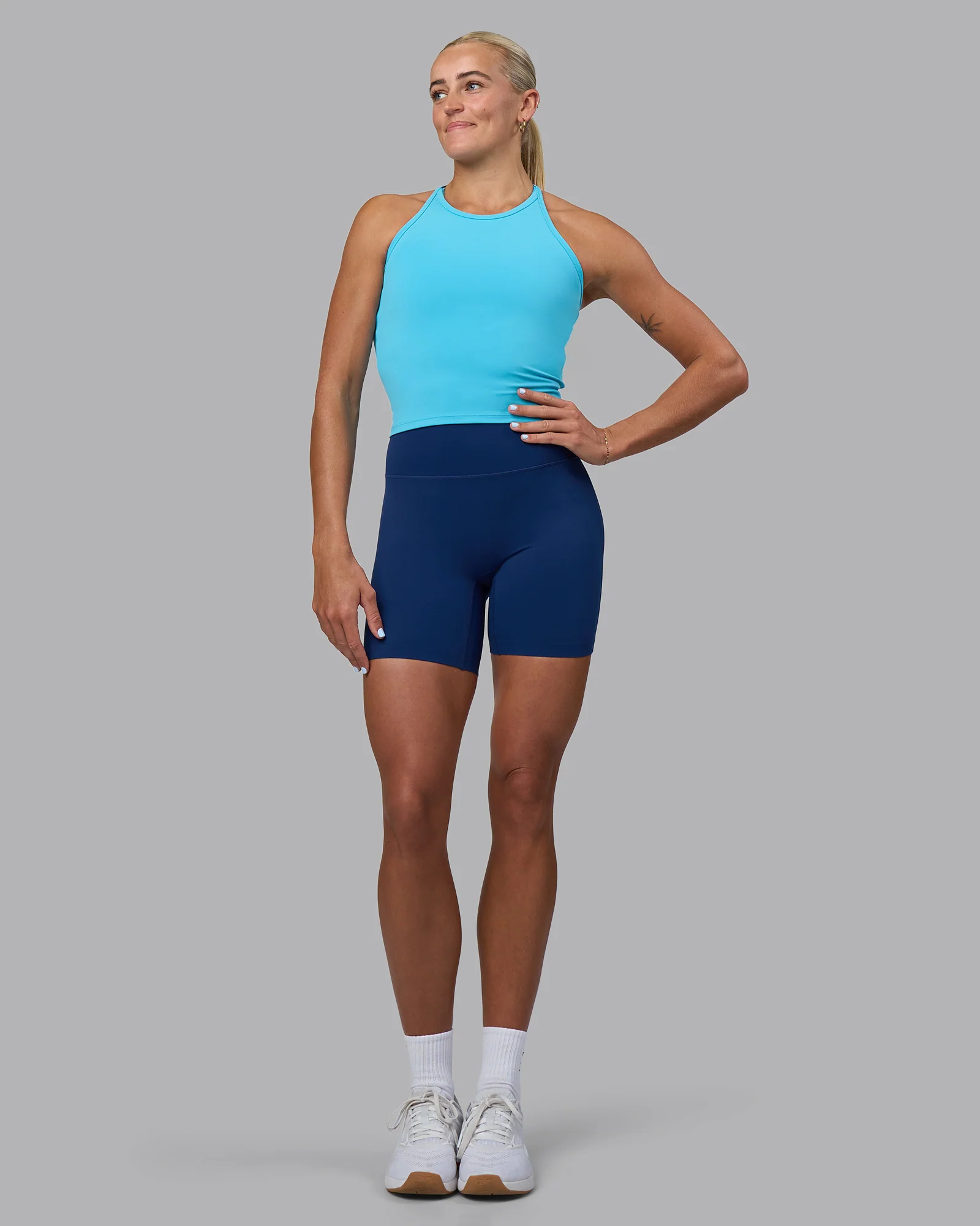 7733-power-performance-tank-blue-atoll-4.webp Power Performance Tank - Blue Atoll