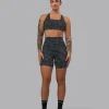 7751-elixir-ultra-high-rise-6-short-pockets-tranquil-black-2.webp Elixir Ultra High-Rise 6" Short Pockets - Tranquil-Black