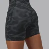 7751-elixir-ultra-high-rise-6-short-pockets-tranquil-black-9.webp Elixir Ultra High-Rise 6" Short Pockets - Tranquil-Black