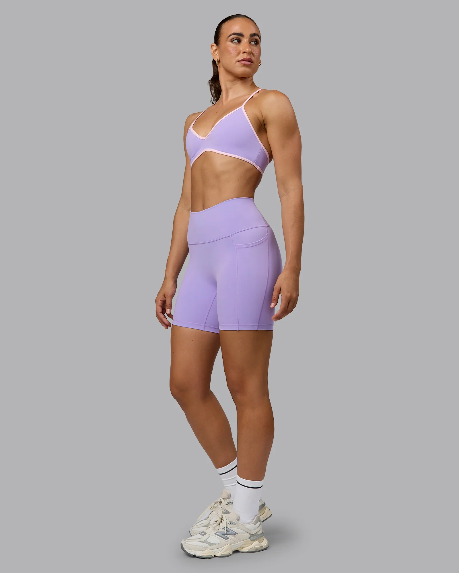 7760-ambience-sports-bra-pale-lilac-pale-pink-6.webp Ambience Sports Bra - Pale Lilac-Pale Pink