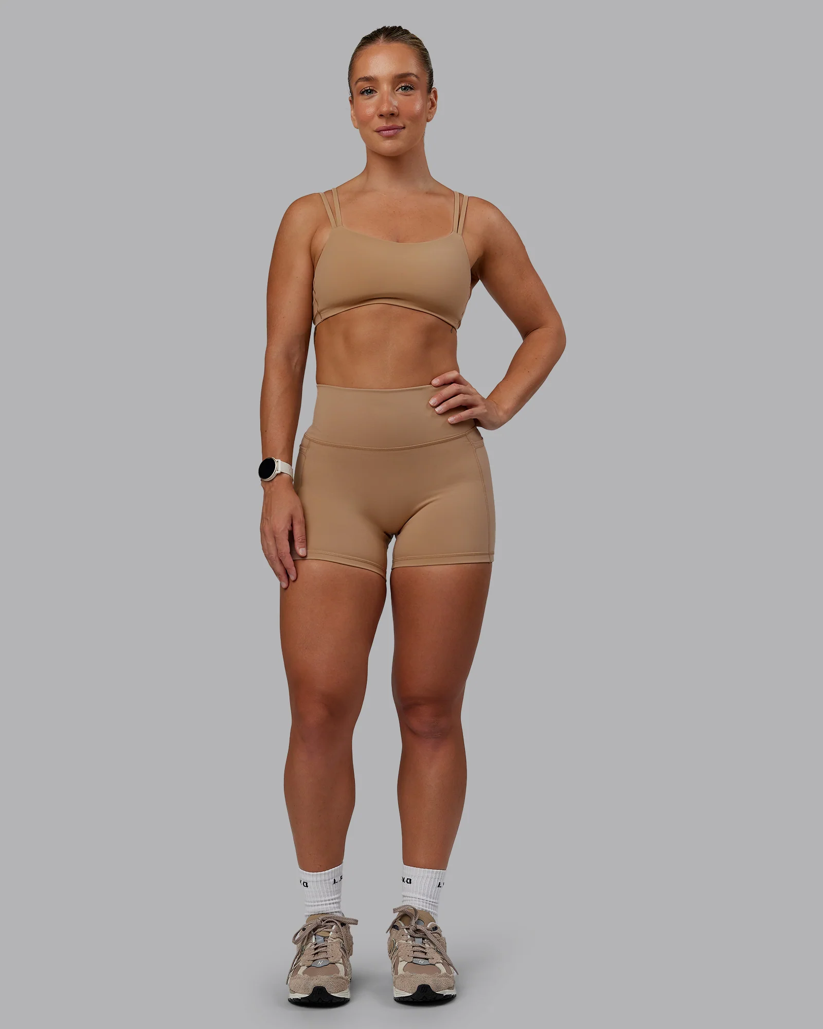 Fusion Ultra High-Rise 4" Short Pockets - Warm Smoke