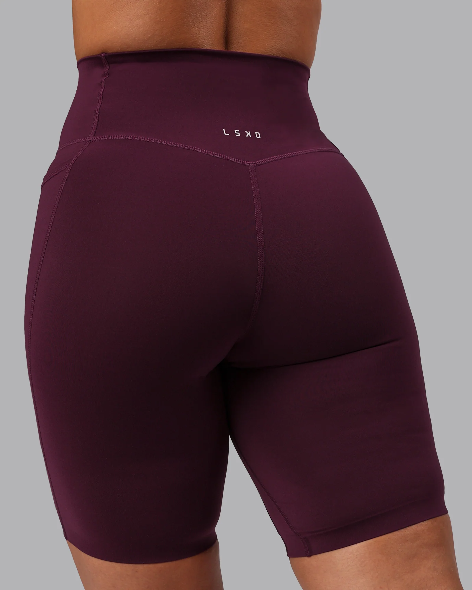 Elixir Ultra High-Rise 9" Short Pockets - Cherry Lacquer