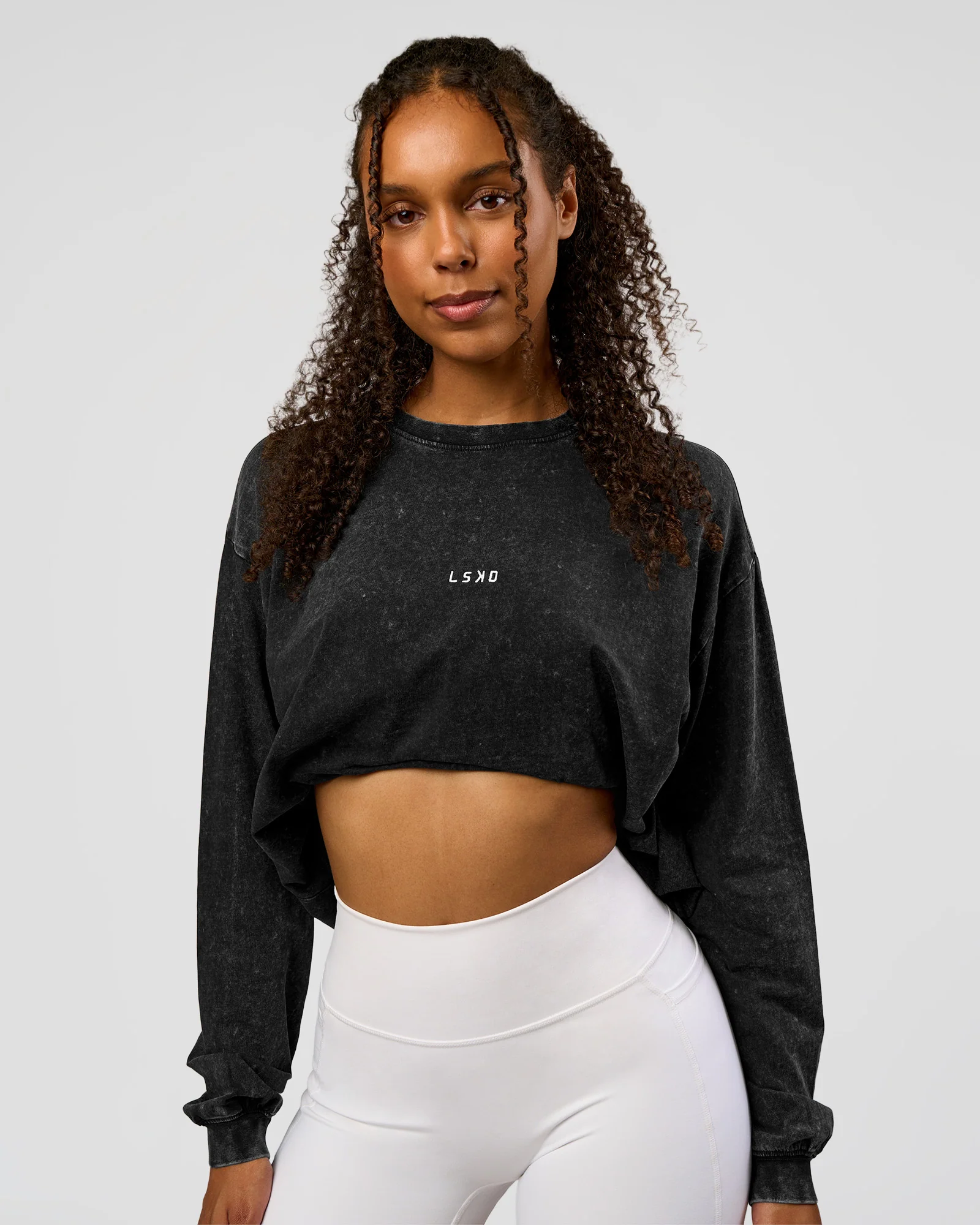 786-go-to-long-sleeve-flxcotton-oversized-tee-black-washed-white-1.webp Go-To Long Sleeve FLXCotton Oversized Tee - Black Washed-White