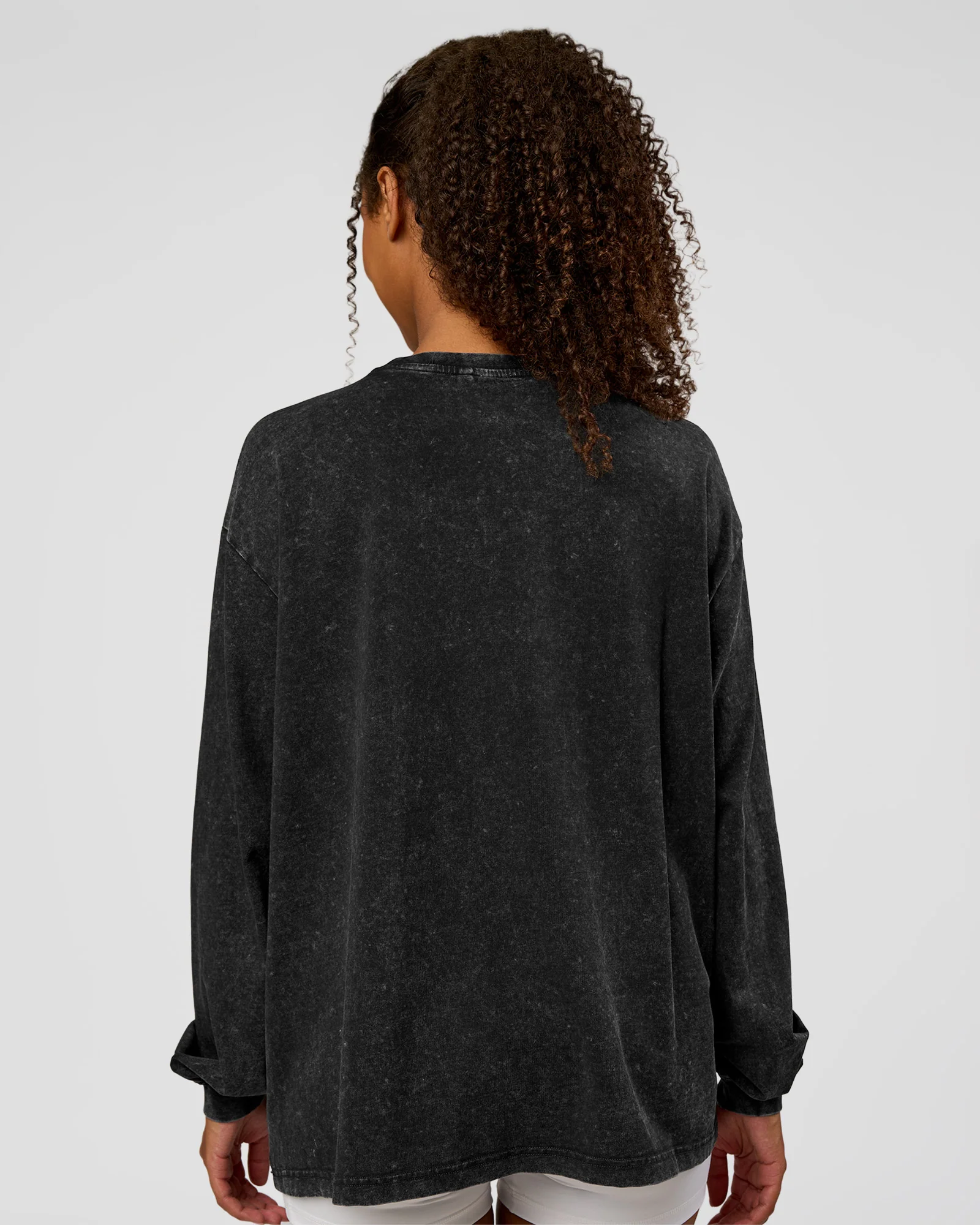 786-go-to-long-sleeve-flxcotton-oversized-tee-black-washed-white-2.webp Go-To Long Sleeve FLXCotton Oversized Tee - Black Washed-White