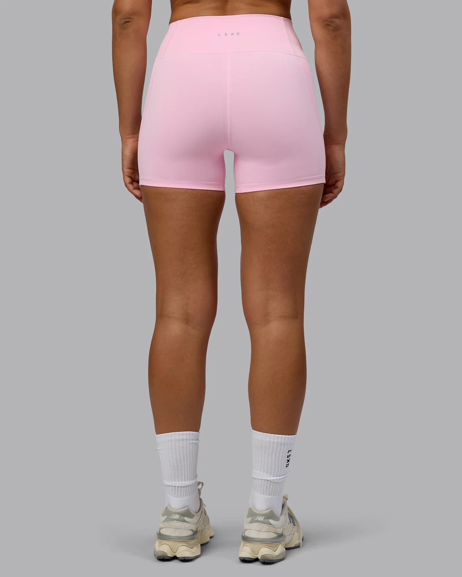 Fusion Ultra High-Rise 4" Short Pockets - Pale Pink