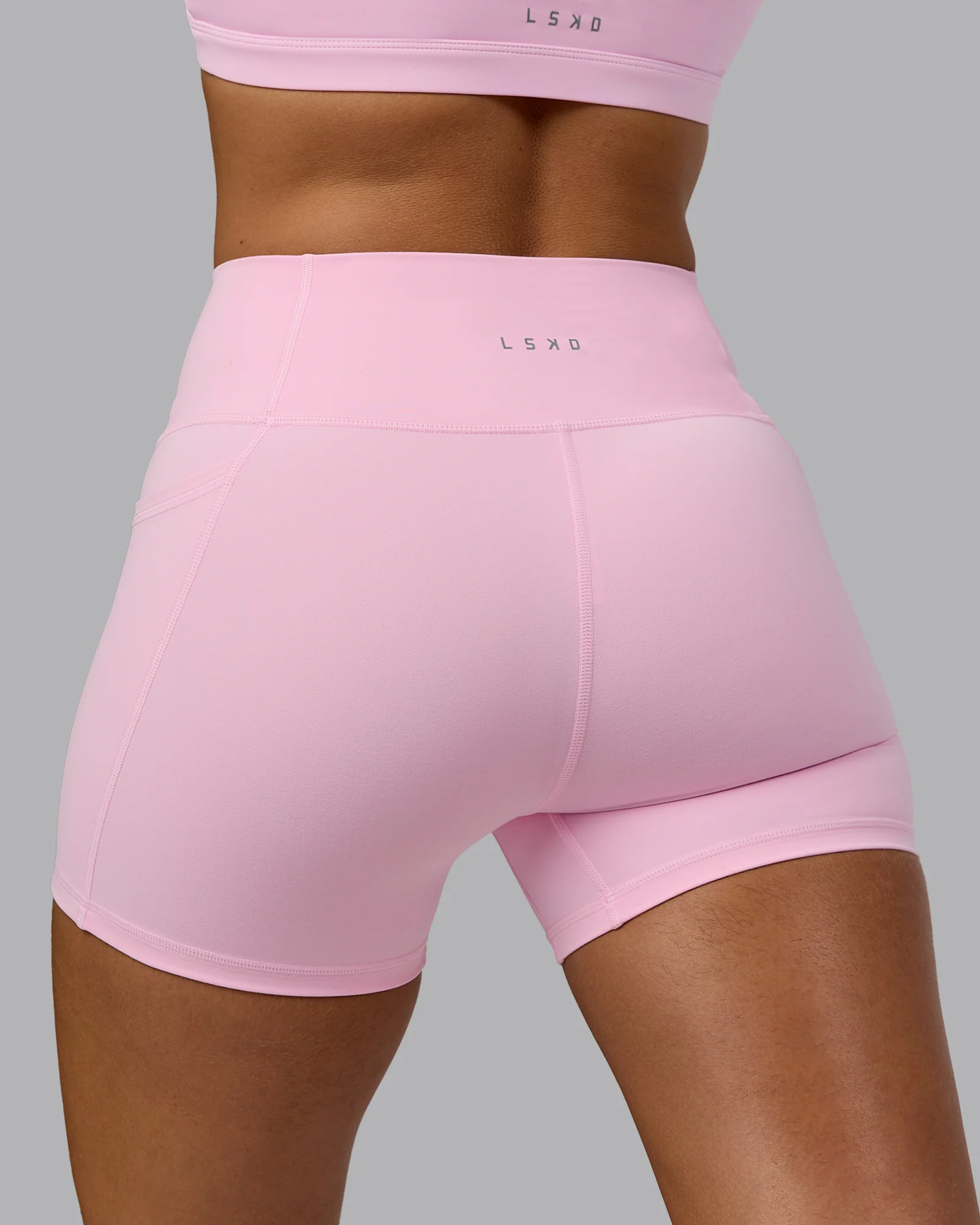 Fusion Ultra High-Rise 4" Short Pockets - Pale Pink