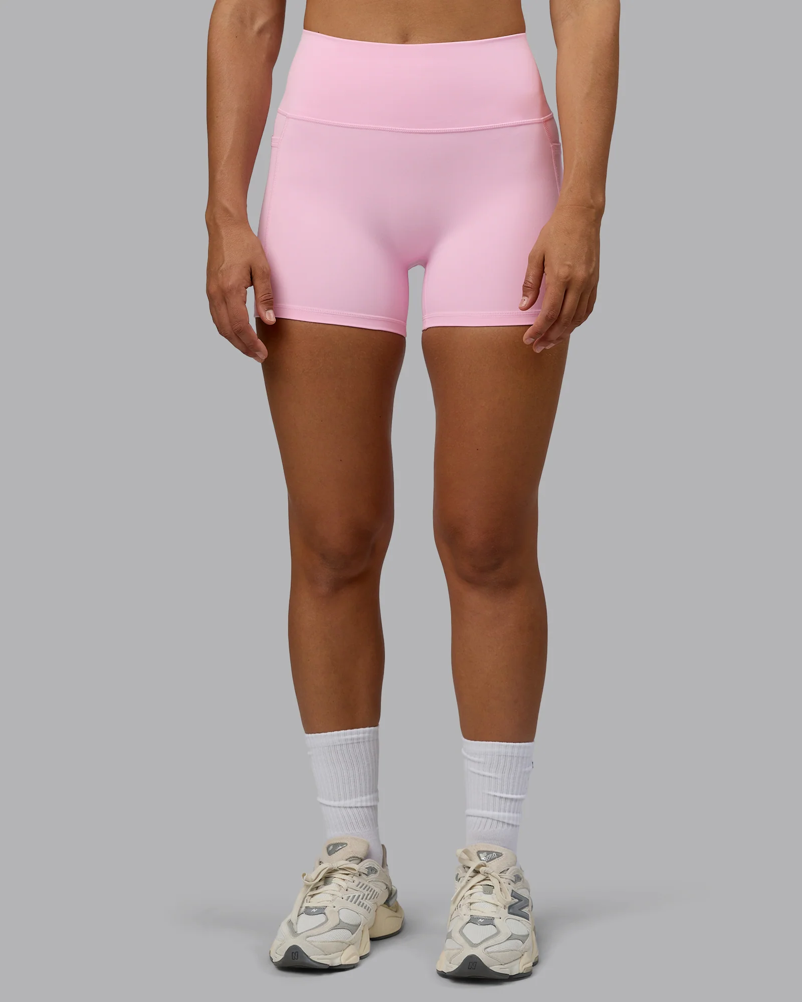 Fusion Ultra High-Rise 4" Short Pockets - Pale Pink