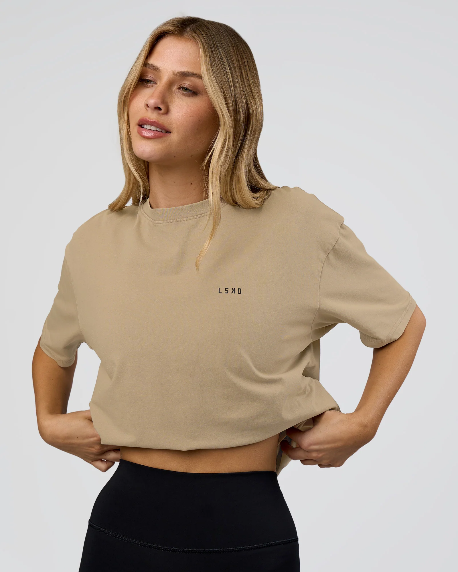8035-we-love-this-flxcotton-oversized-tee-greige-washed-black-4.webp We Love This FLXCotton Oversized Tee - Greige Washed-Black