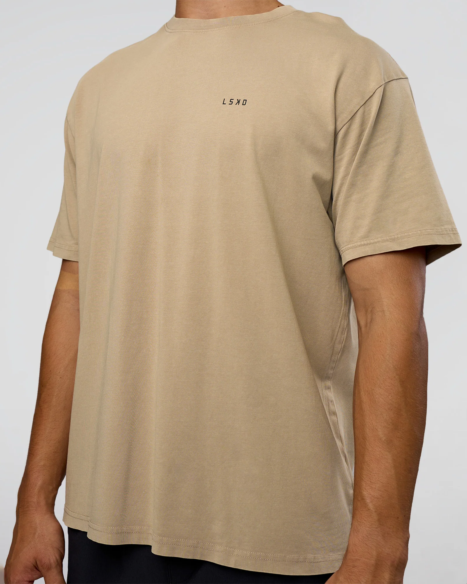 8035-we-love-this-flxcotton-oversized-tee-greige-washed-black-7.webp We Love This FLXCotton Oversized Tee - Greige Washed-Black