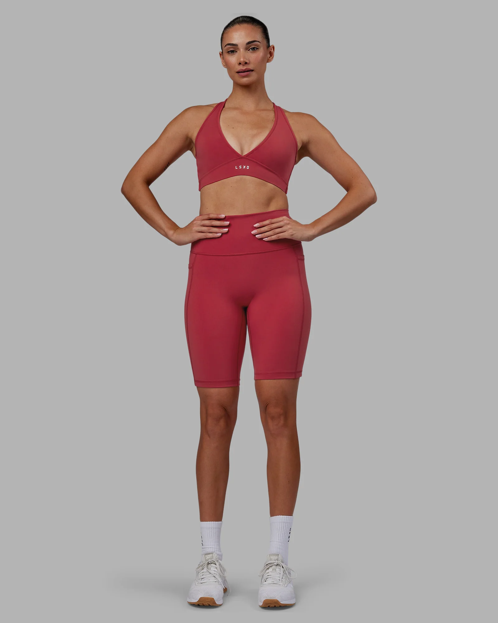 8106-fusion-ultra-high-rise-9-short-pockets-claret-6.webp Fusion Ultra High-Rise 9" Short Pockets - Claret