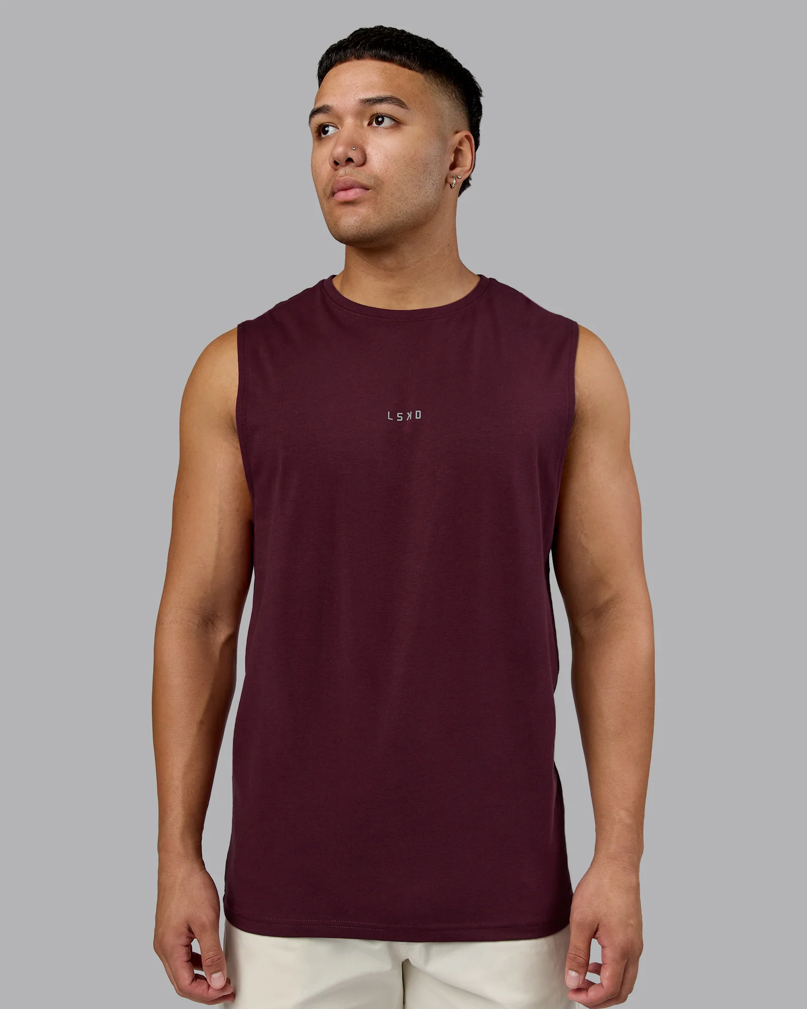 813-base-flxcotton-tank-cherry-lacquer-1.webp Base FLXCotton Tank - Cherry Lacquer